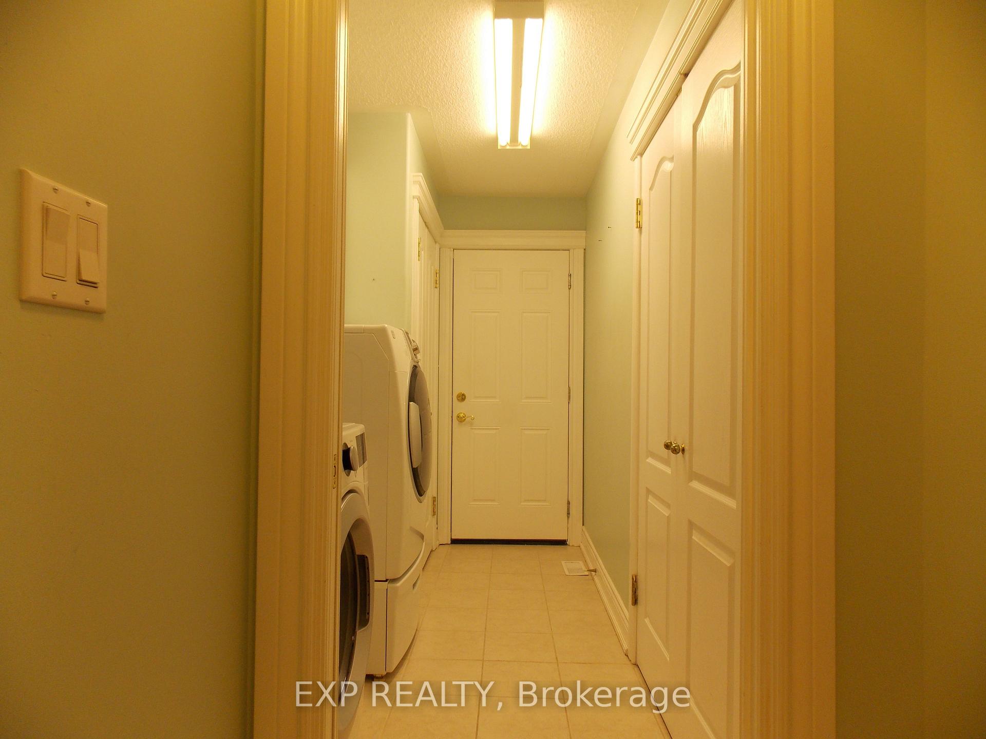 Photo 16 of 1393 Mcmahon Avenue, Ottawa, Emerald Woods/Sawmill Creek — HOMEH