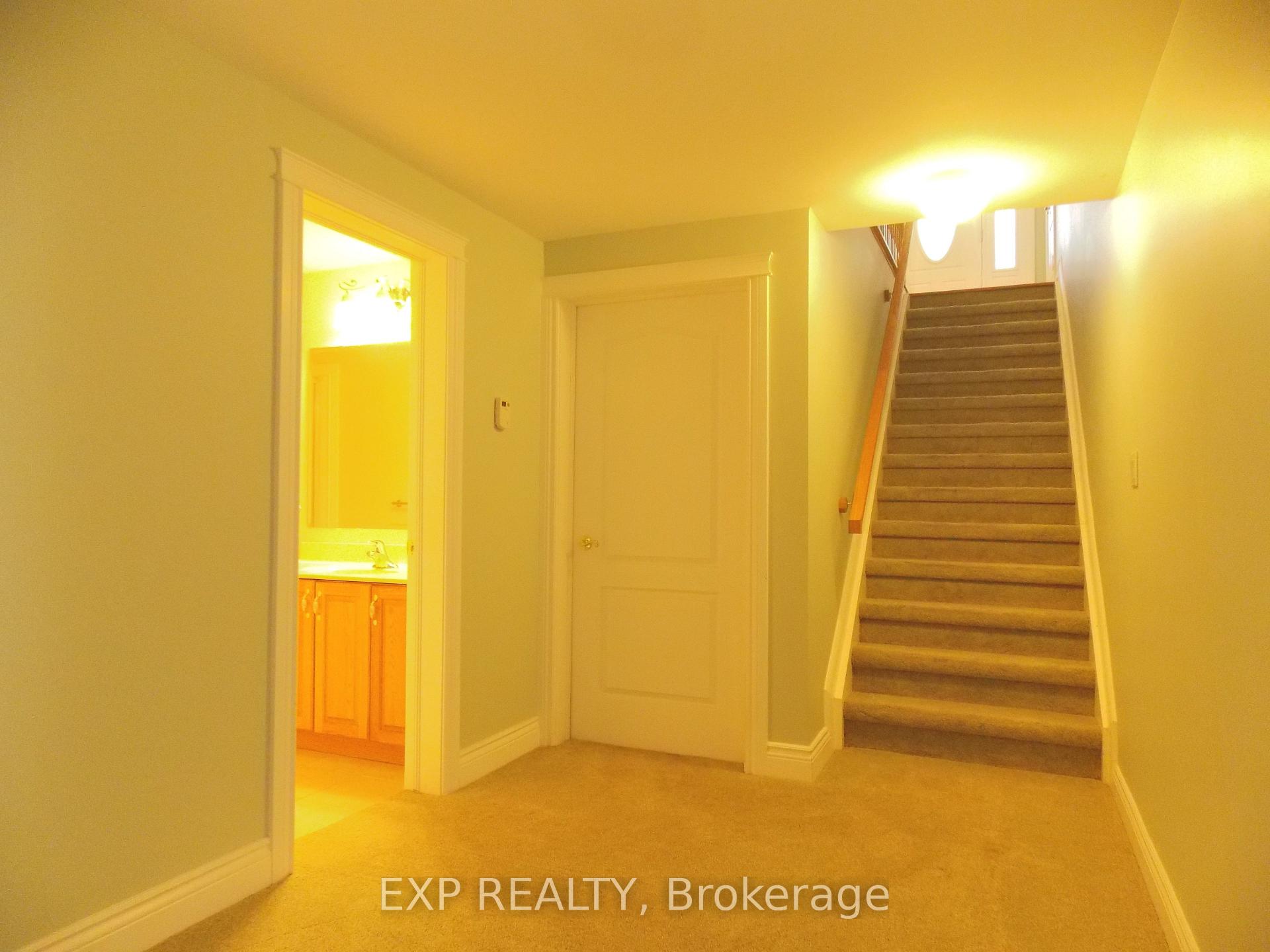 Photo 18 of 1393 Mcmahon Avenue, Ottawa, Emerald Woods/Sawmill Creek — HOMEH
