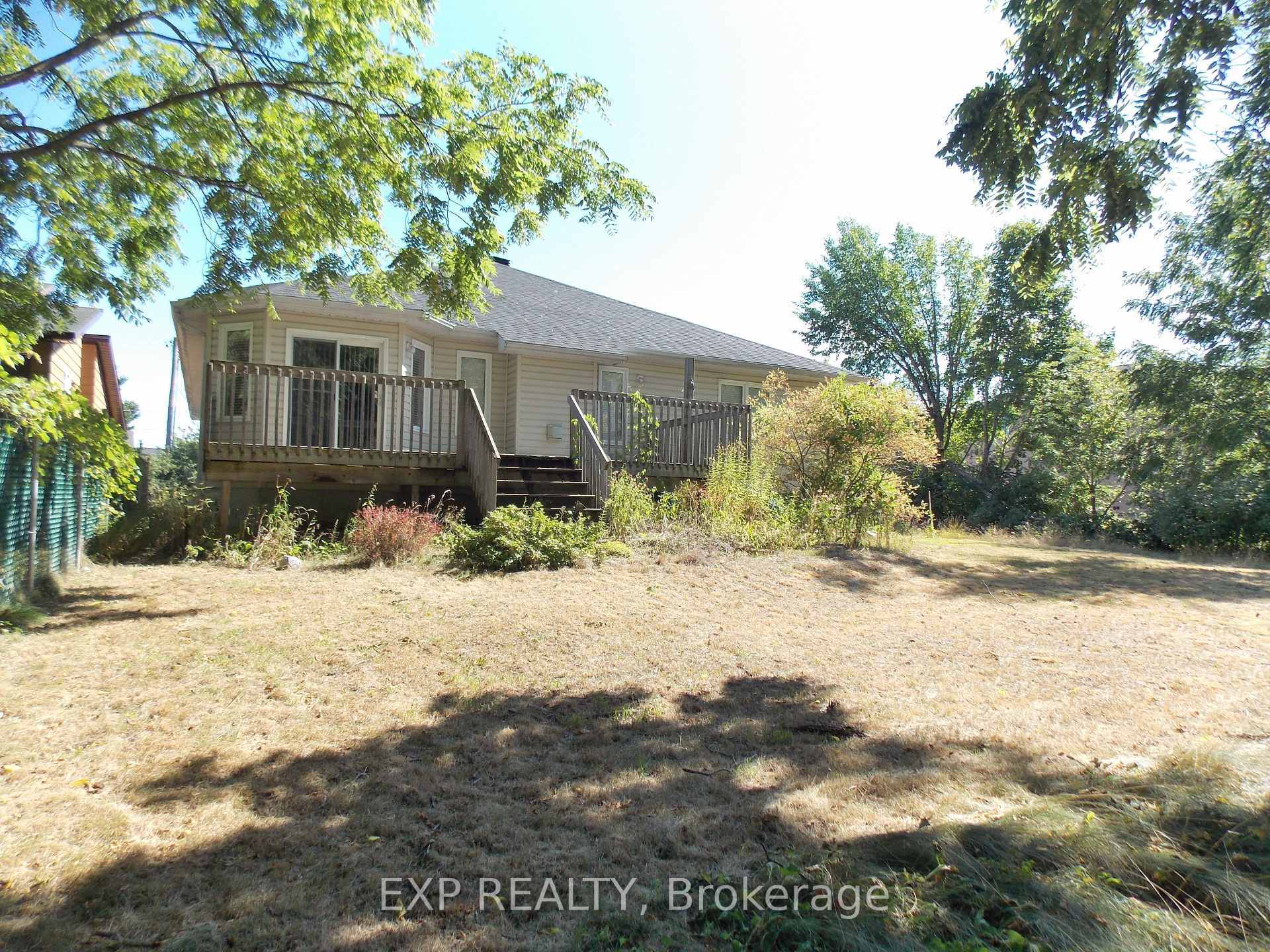 Photo 31 of 1393 Mcmahon Avenue, Ottawa, Emerald Woods/Sawmill Creek — HOMEH