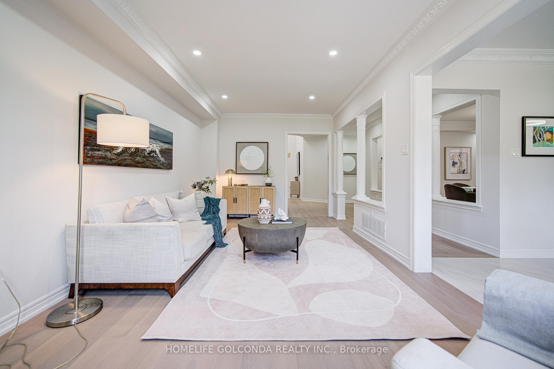 Photo 4 of 1362 Clarence Street, Vaughan, Sonoma Heights — HOMEH