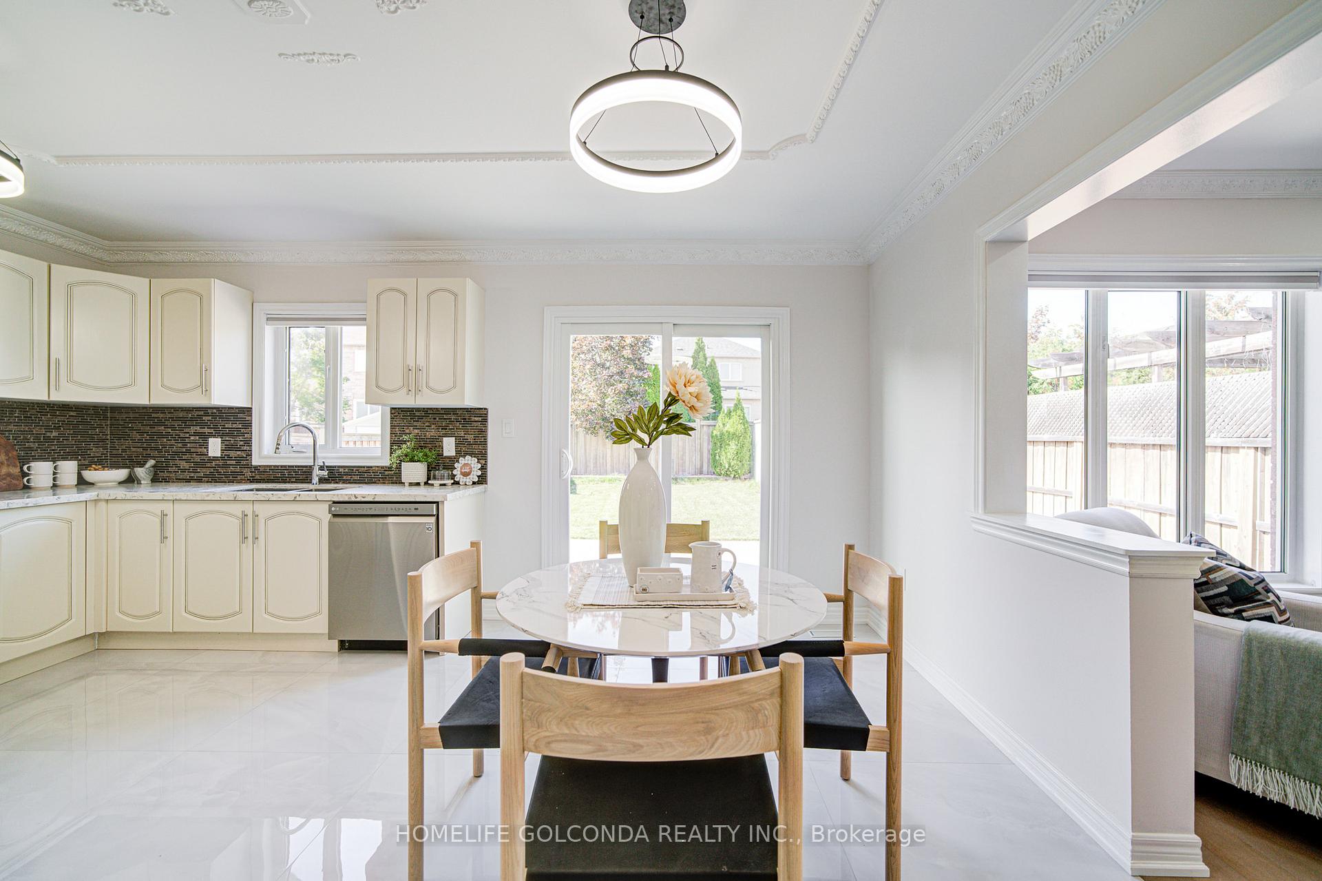Photo 7 of 1362 Clarence Street, Vaughan, Sonoma Heights — HOMEH