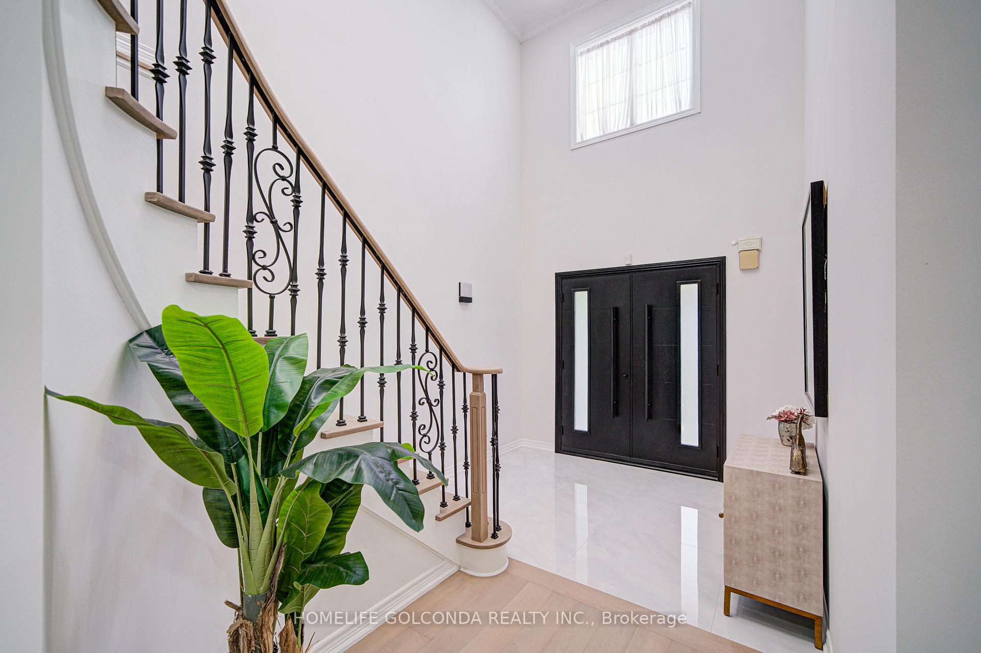 Photo 16 of 1362 Clarence Street, Vaughan, Sonoma Heights — HOMEH