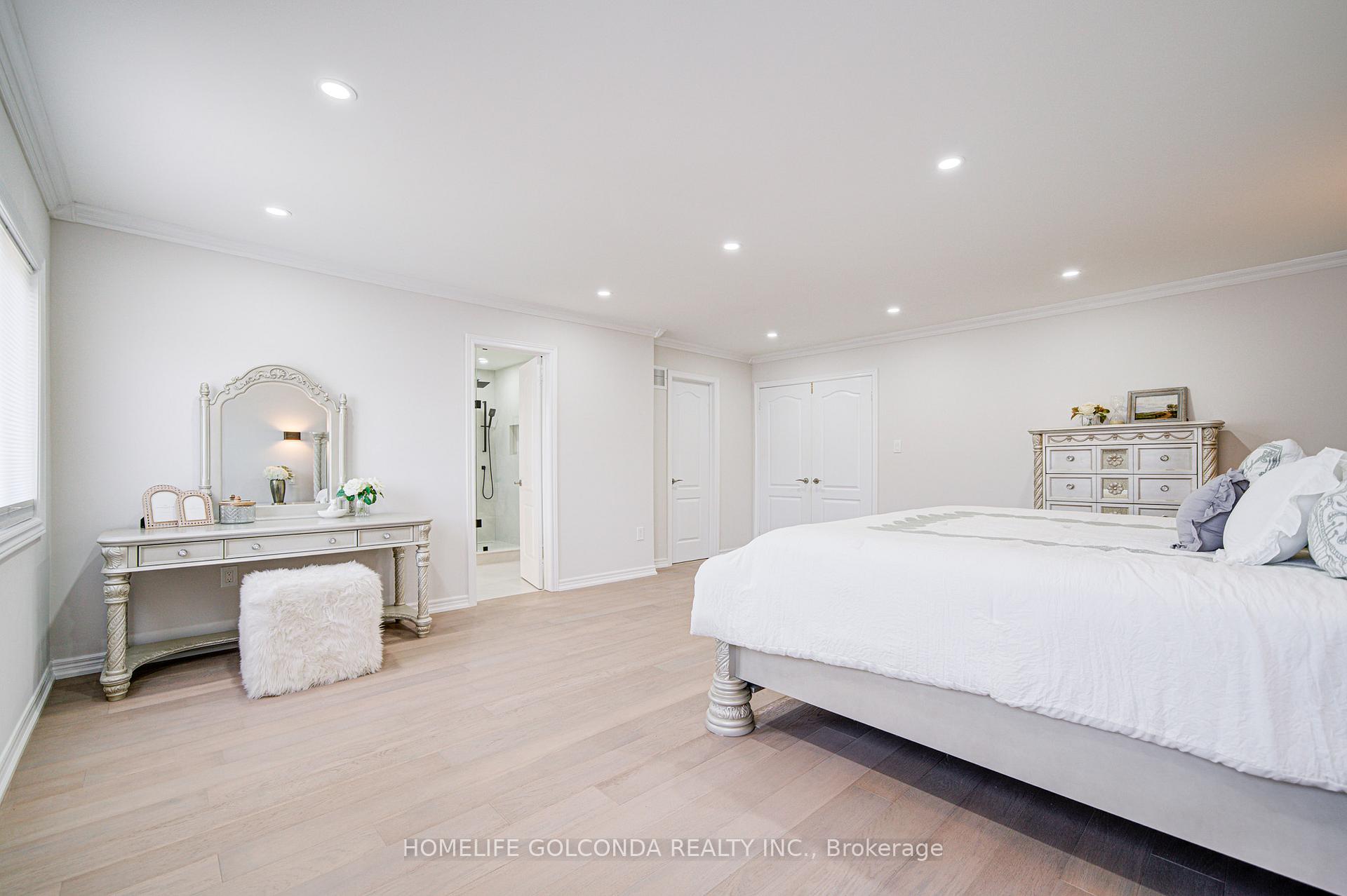Photo 32 of 1362 Clarence Street, Vaughan, Sonoma Heights — HOMEH
