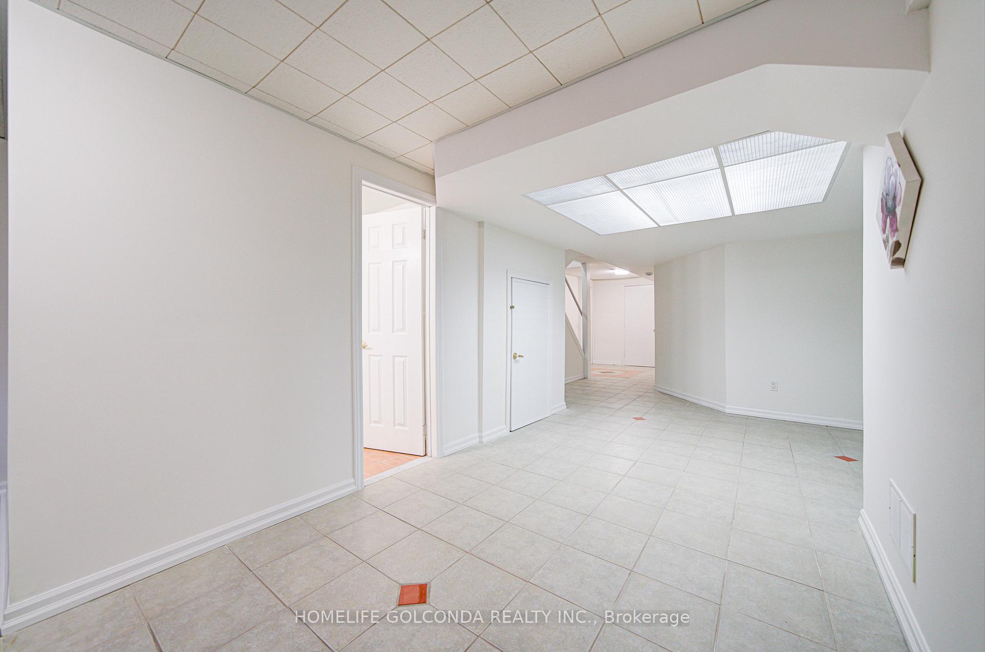 Photo 38 of 1362 Clarence Street, Vaughan, Sonoma Heights — HOMEH