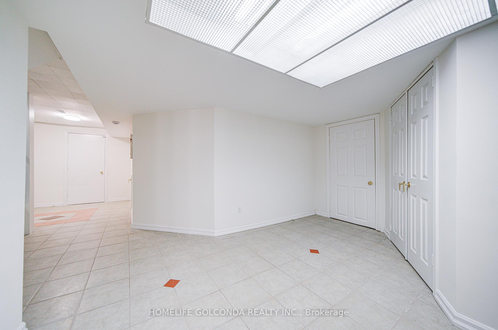 Photo 39 of 1362 Clarence Street, Vaughan, Sonoma Heights — HOMEH