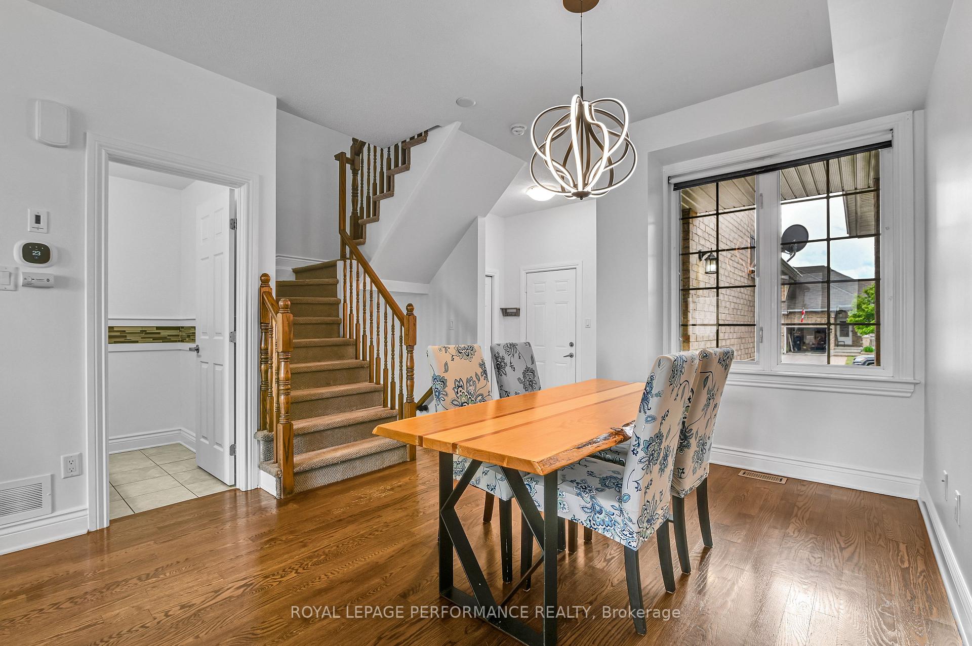 Photo 5 of 114 Desmond Trudeau Drive, Arnprior — HOMEH