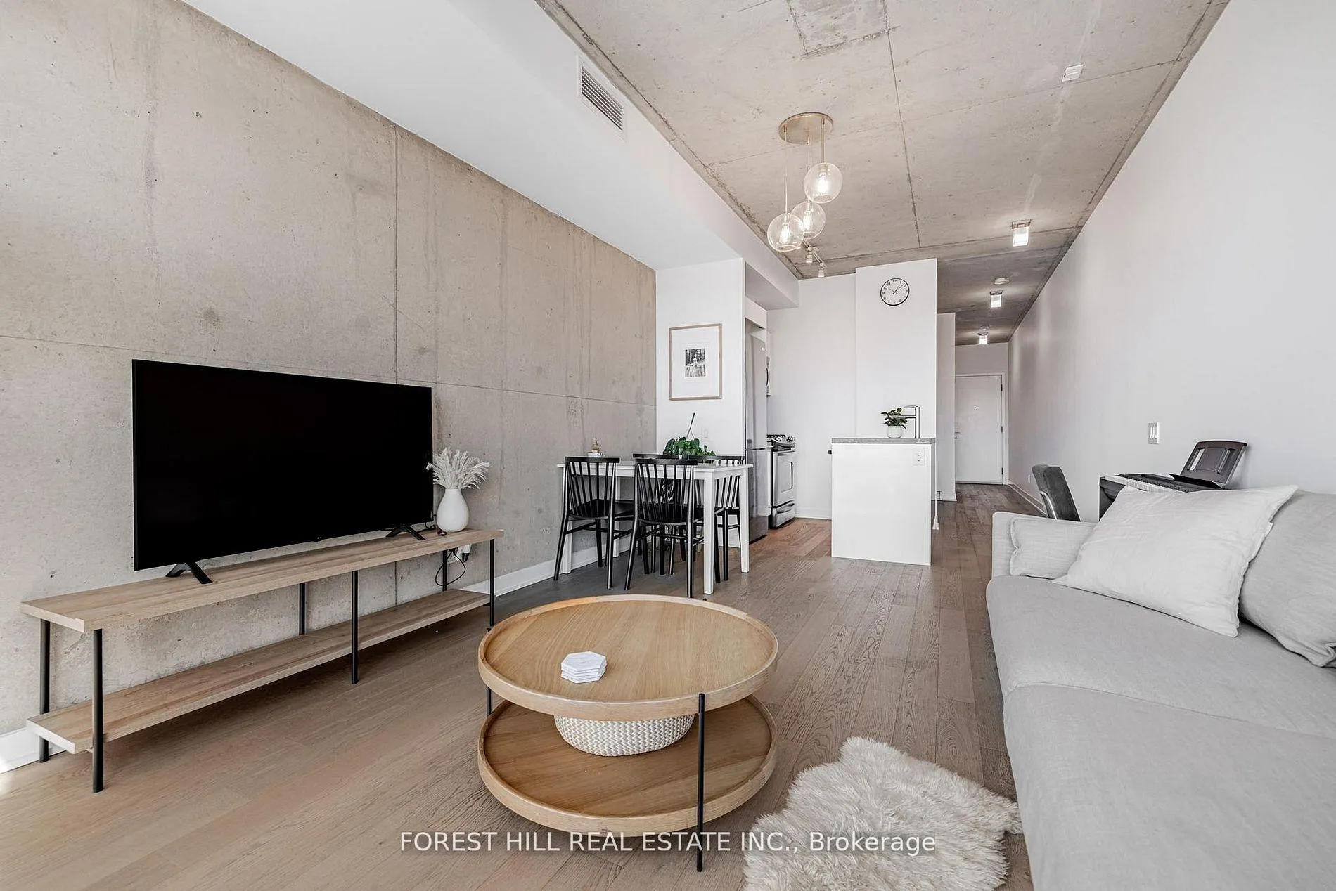 Photo 7 of Unit 607, 319 Carlaw Ave, Toronto, South Riverdale — HOMEH