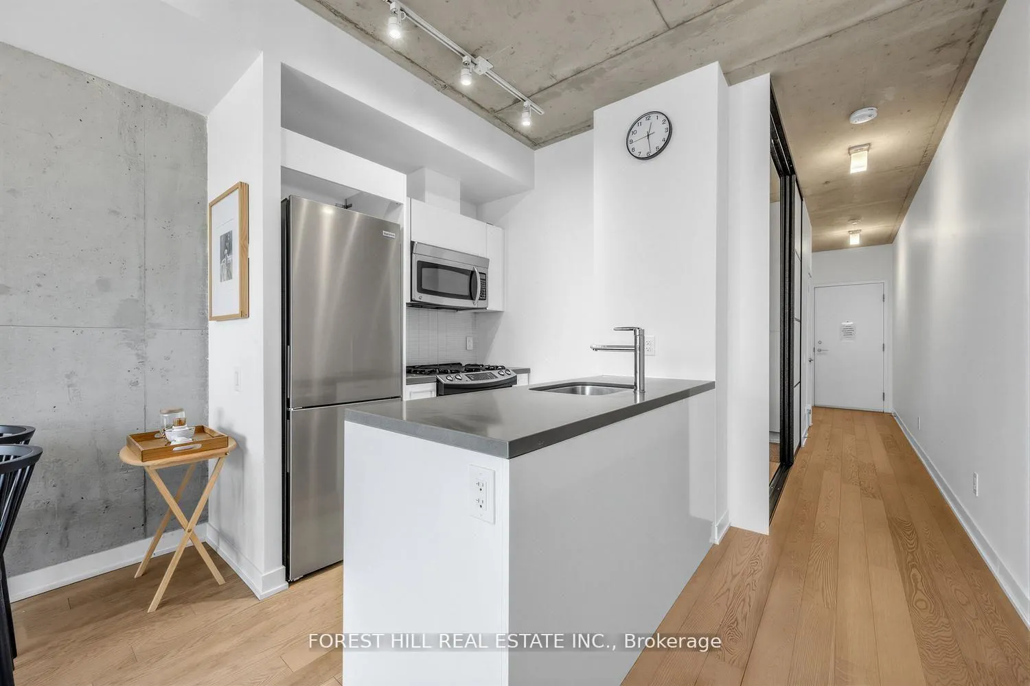 Photo 8 of Unit 607, 319 Carlaw Ave, Toronto, South Riverdale — HOMEH