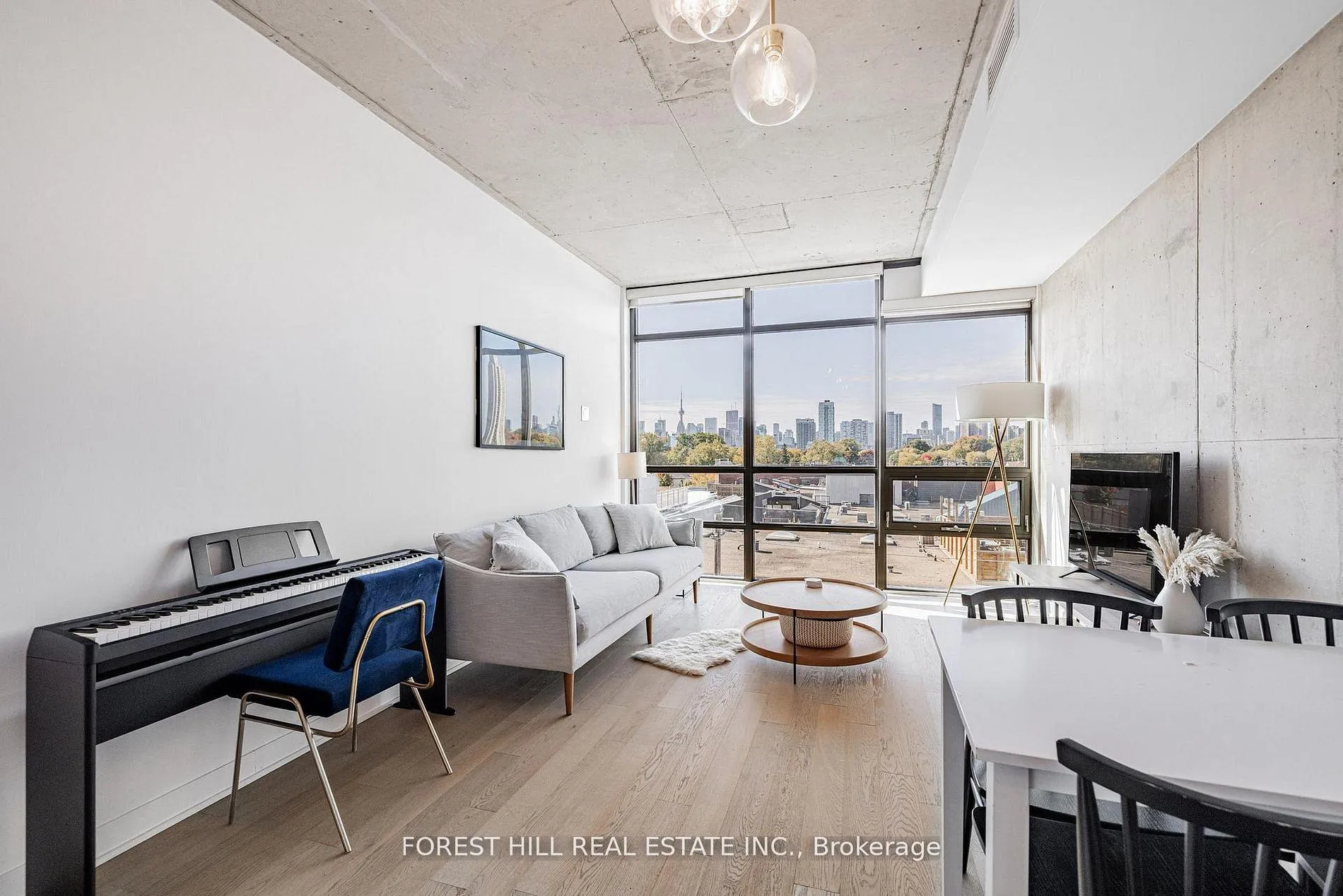 Photo 10 of Unit 607, 319 Carlaw Ave, Toronto, South Riverdale — HOMEH