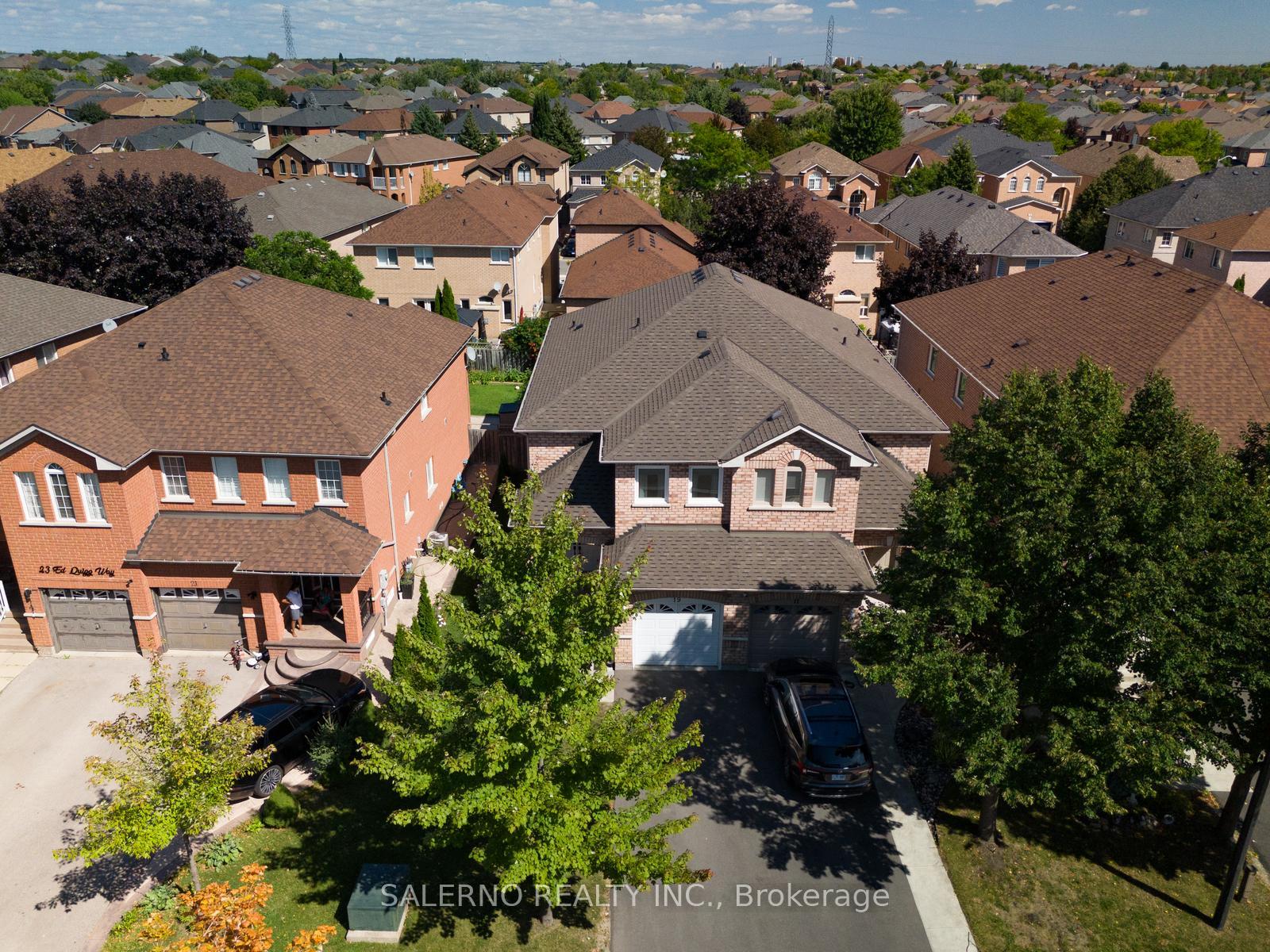 Photo 2 of 19 Ed Quigg Way, Vaughan, Sonoma Heights — HOMEH