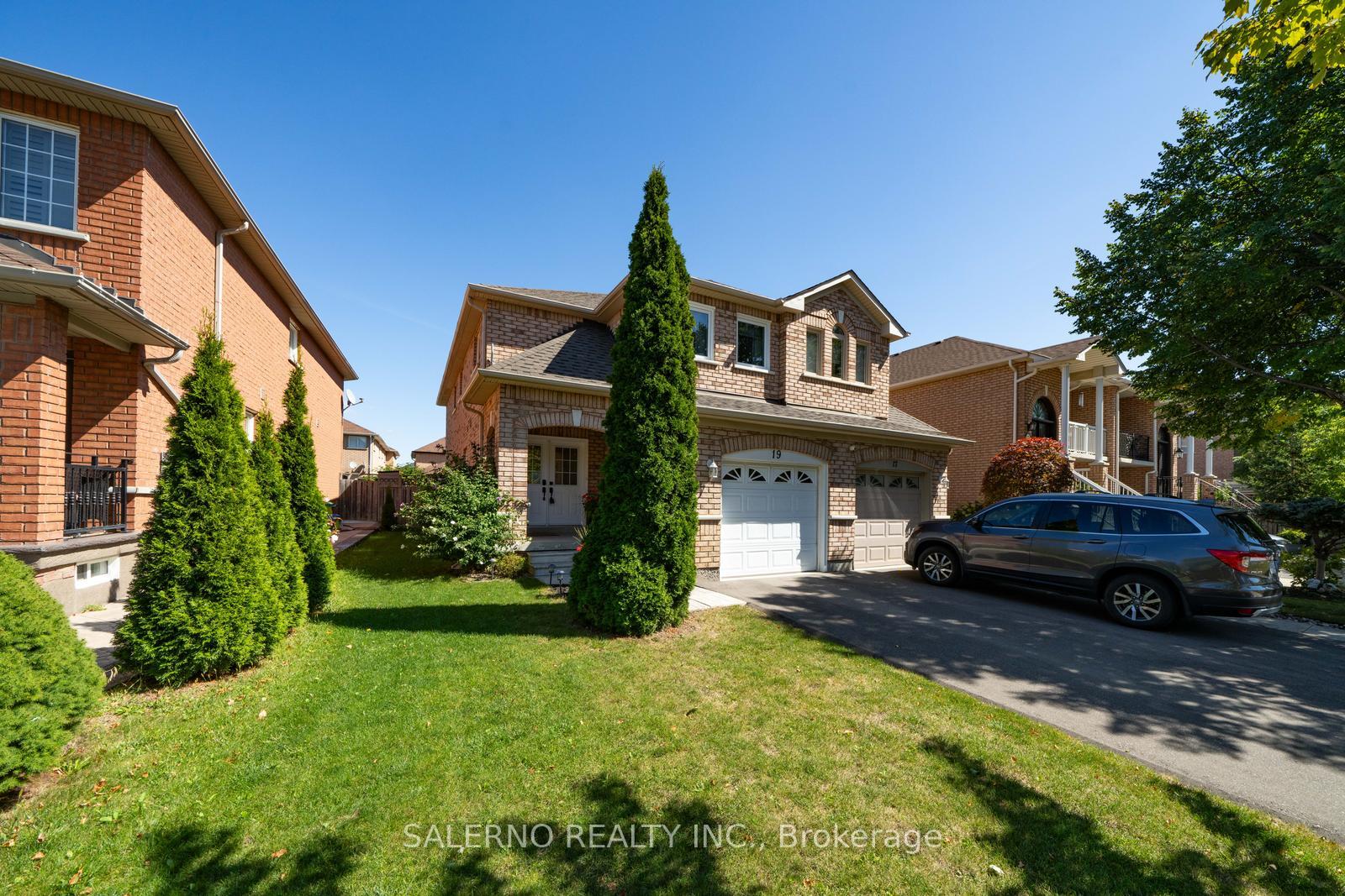 Photo 4 of 19 Ed Quigg Way, Vaughan, Sonoma Heights — HOMEH