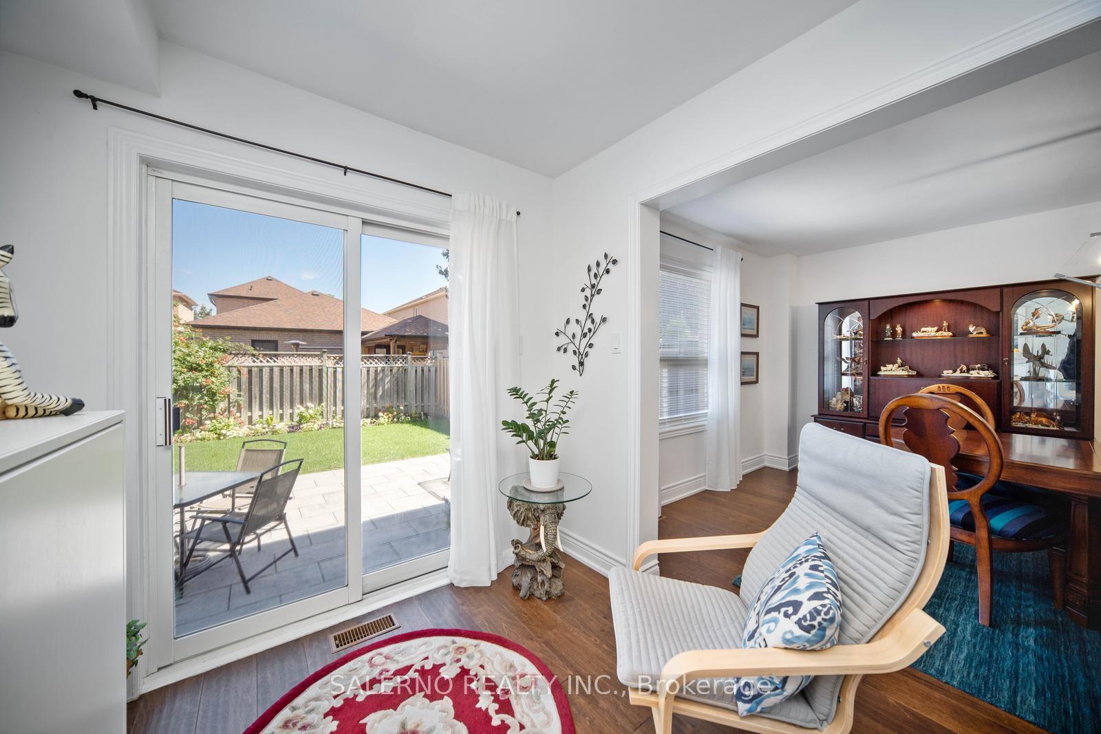 Photo 18 of 19 Ed Quigg Way, Vaughan, Sonoma Heights — HOMEH