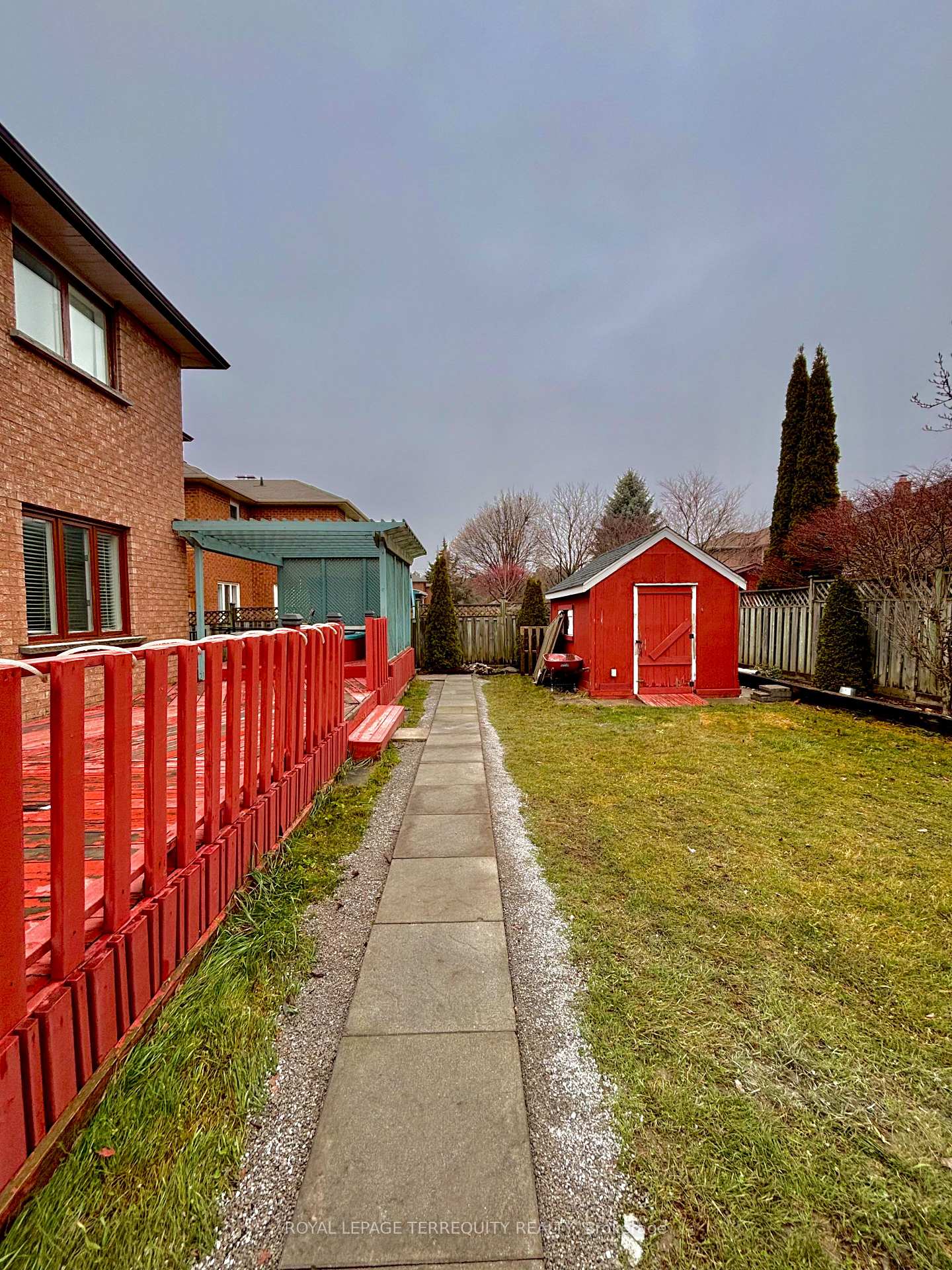 Photo 18 of 26 Intrepid Drive, Whitby, Blue Grass Meadows — HOMEH