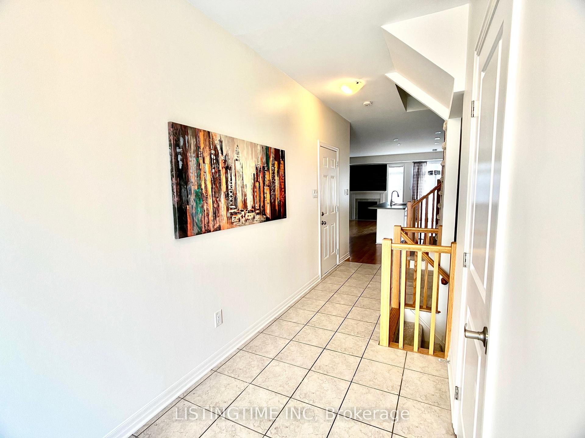 Photo 3 of 702 Brian Good Avenue, Ottawa, Riverside South/Gloucester Glen — HOMEH