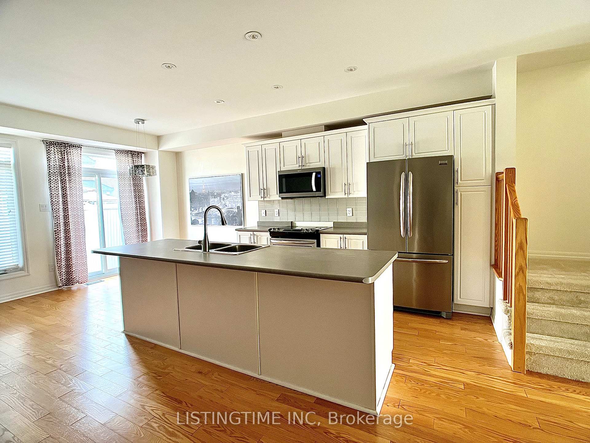 Photo 18 of 702 Brian Good Avenue, Ottawa, Riverside South/Gloucester Glen — HOMEH
