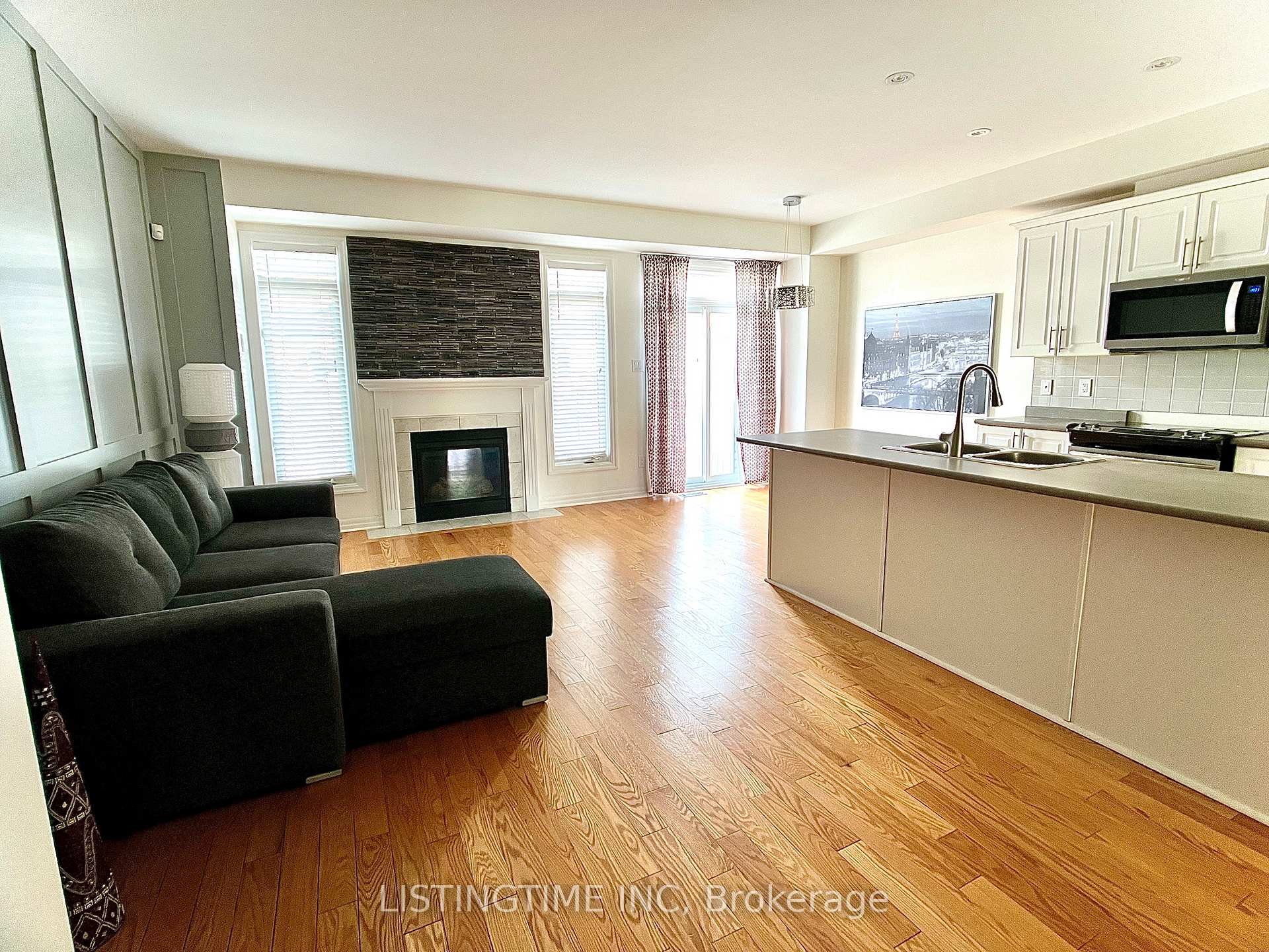 Photo 7 of 702 Brian Good Avenue, Ottawa, Riverside South/Gloucester Glen — HOMEH