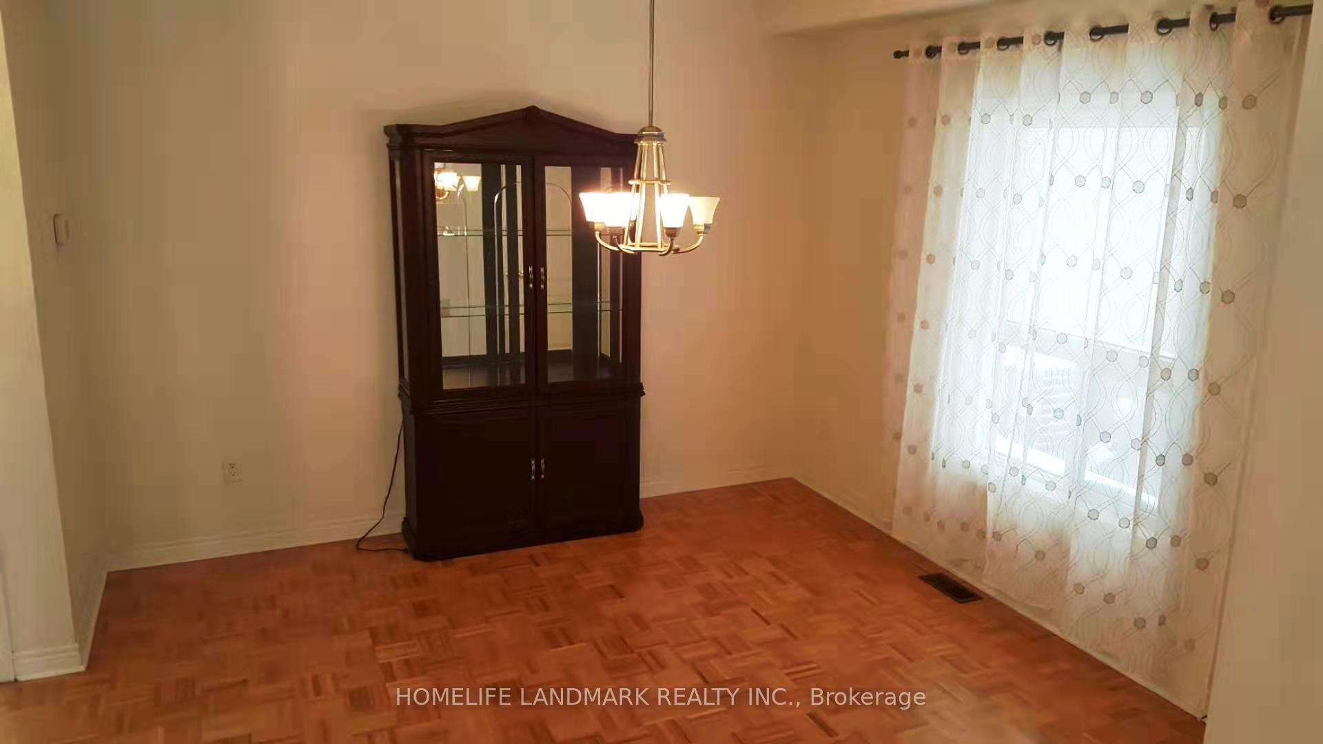 Photo 12 of 66 Foxfield Crescent, Vaughan, Patterson — HOMEH