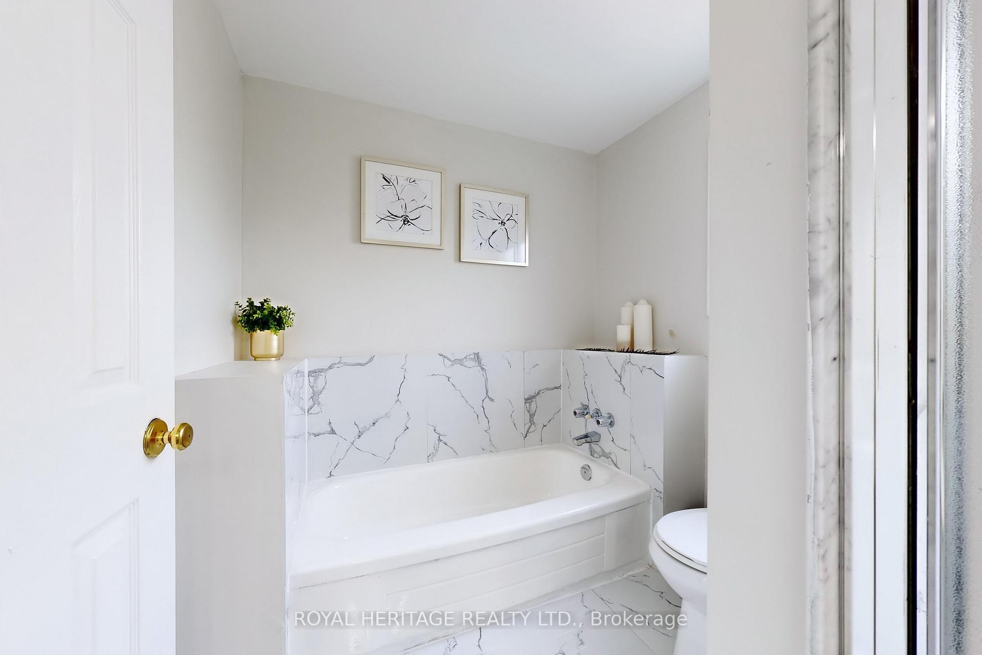 Photo 19 of 20 Reed Drive, Ajax, Central — HOMEH