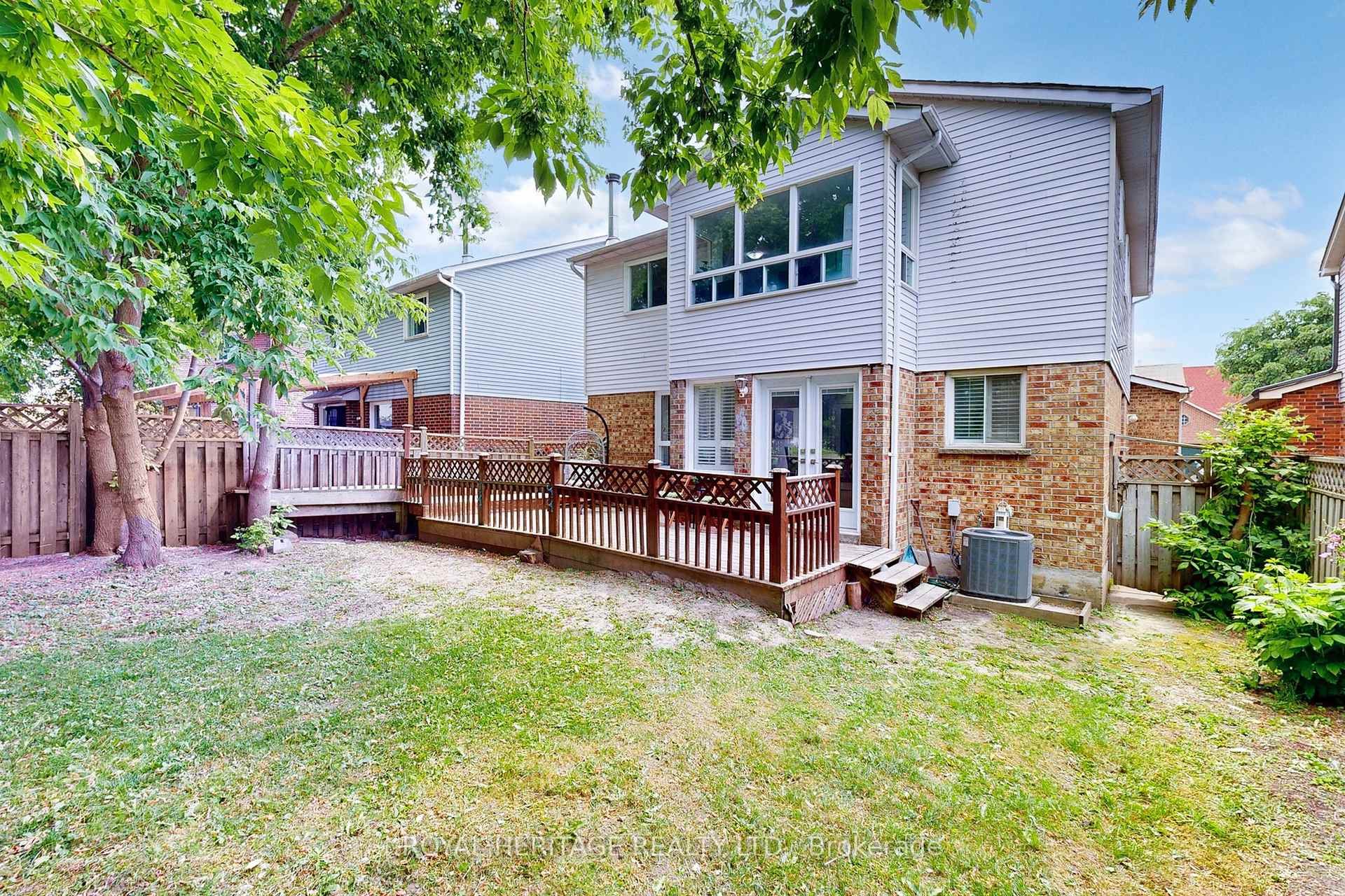 Photo 39 of 20 Reed Drive, Ajax, Central — HOMEH