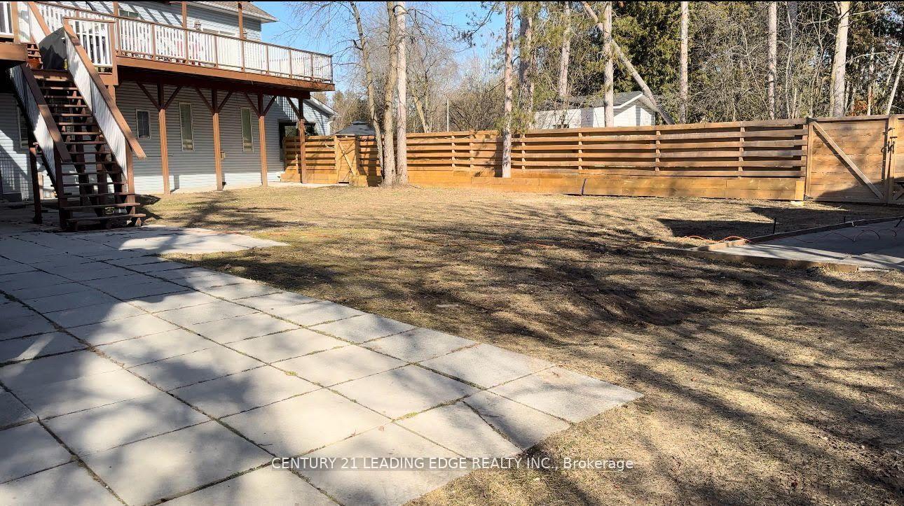 Photo 11 of Unit D, 4945 Baldwin Street, Whitby, Taunton North — HOMEH