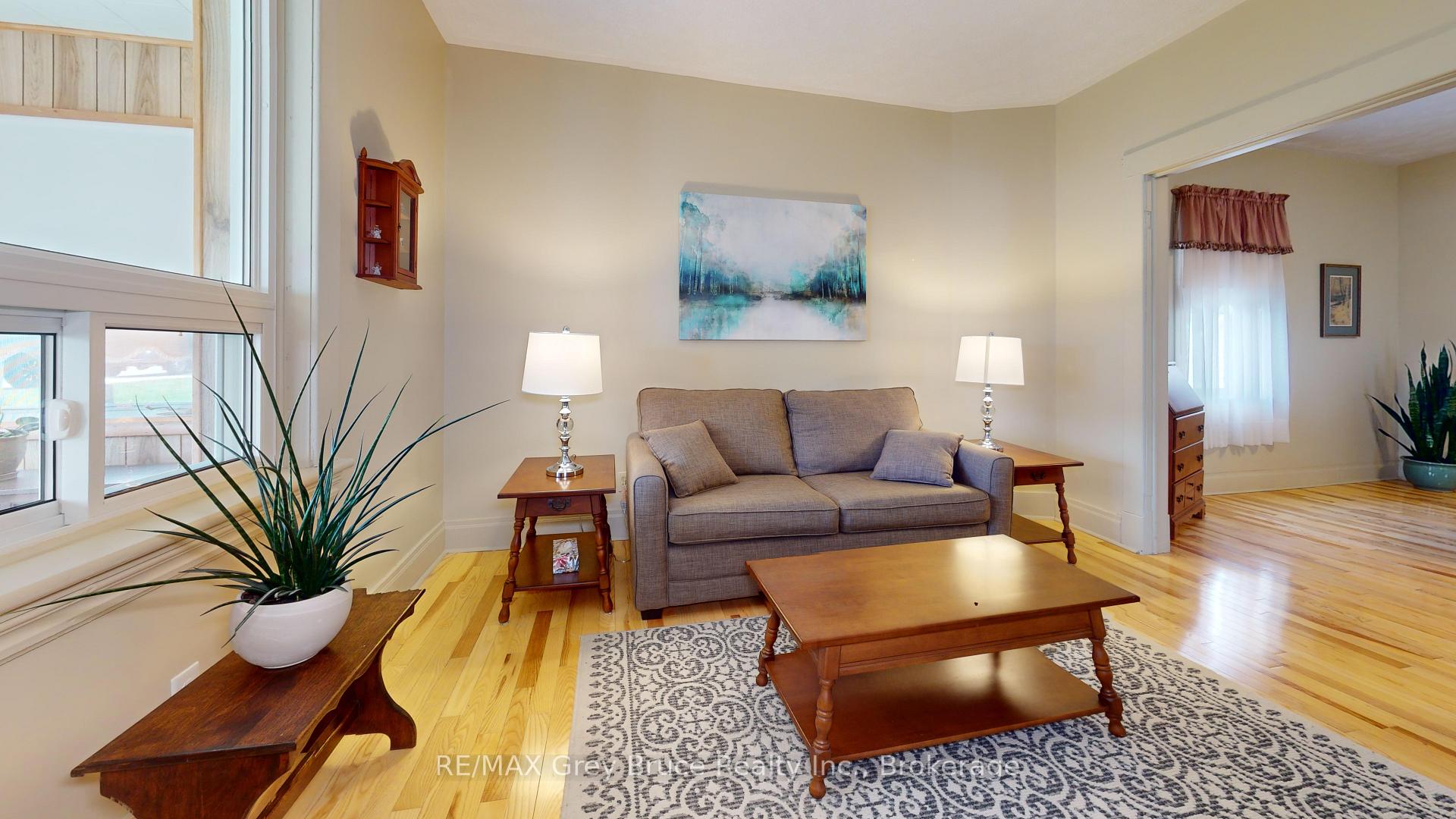 Photo 3 of 391 1st Avenue S, Arran-Elderslie — HOMEH