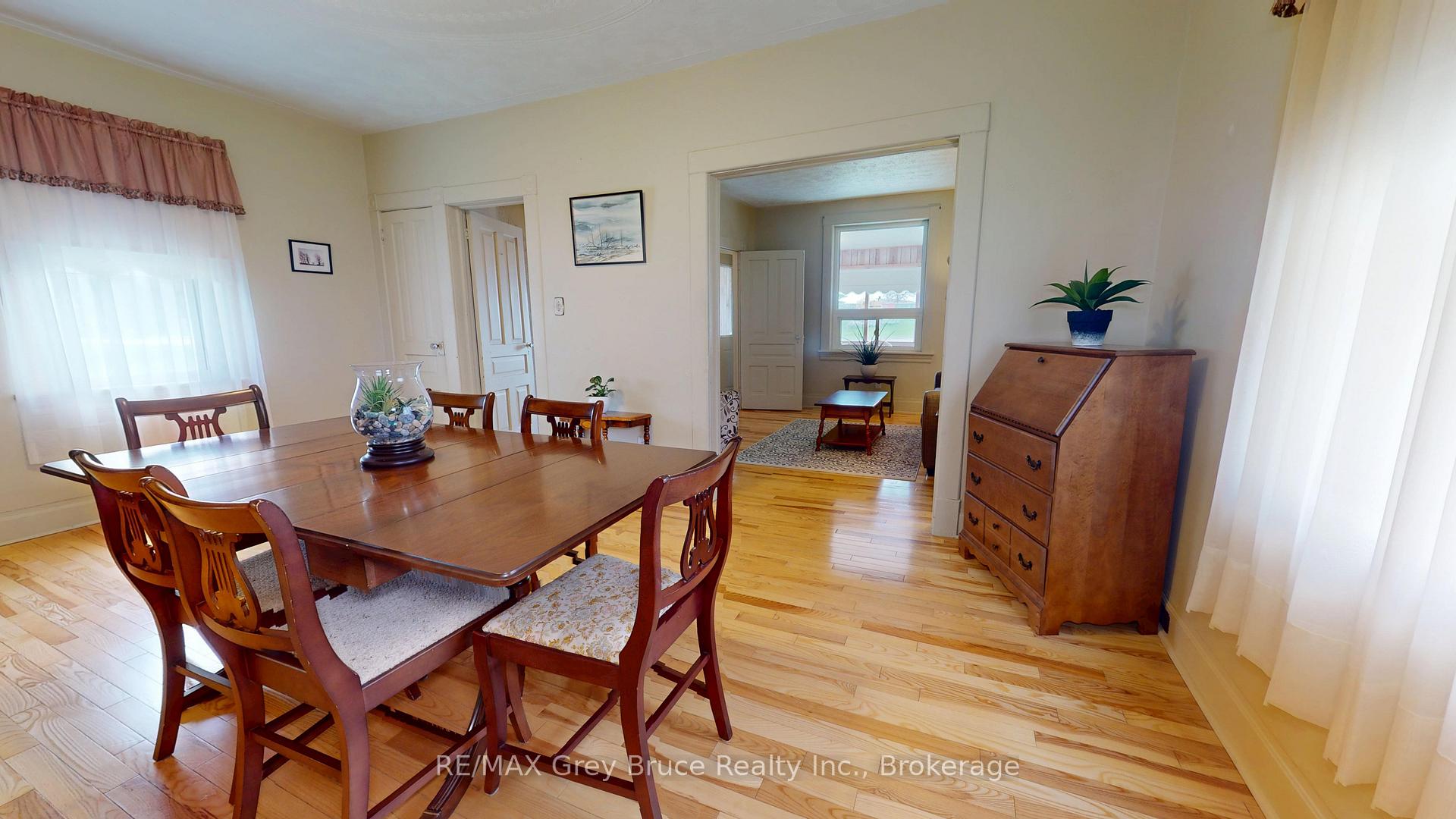Photo 14 of 391 1st Avenue S, Arran-Elderslie — HOMEH