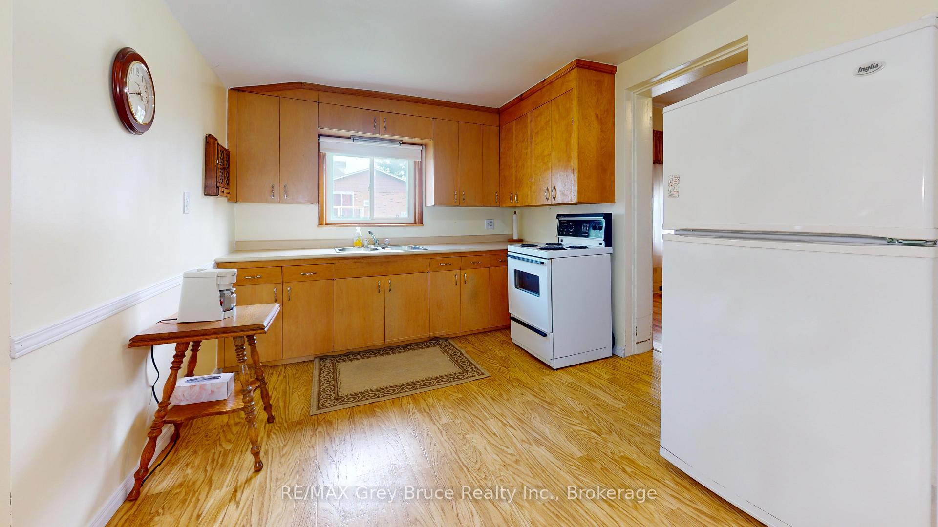 Photo 8 of 391 1st Avenue S, Arran-Elderslie — HOMEH