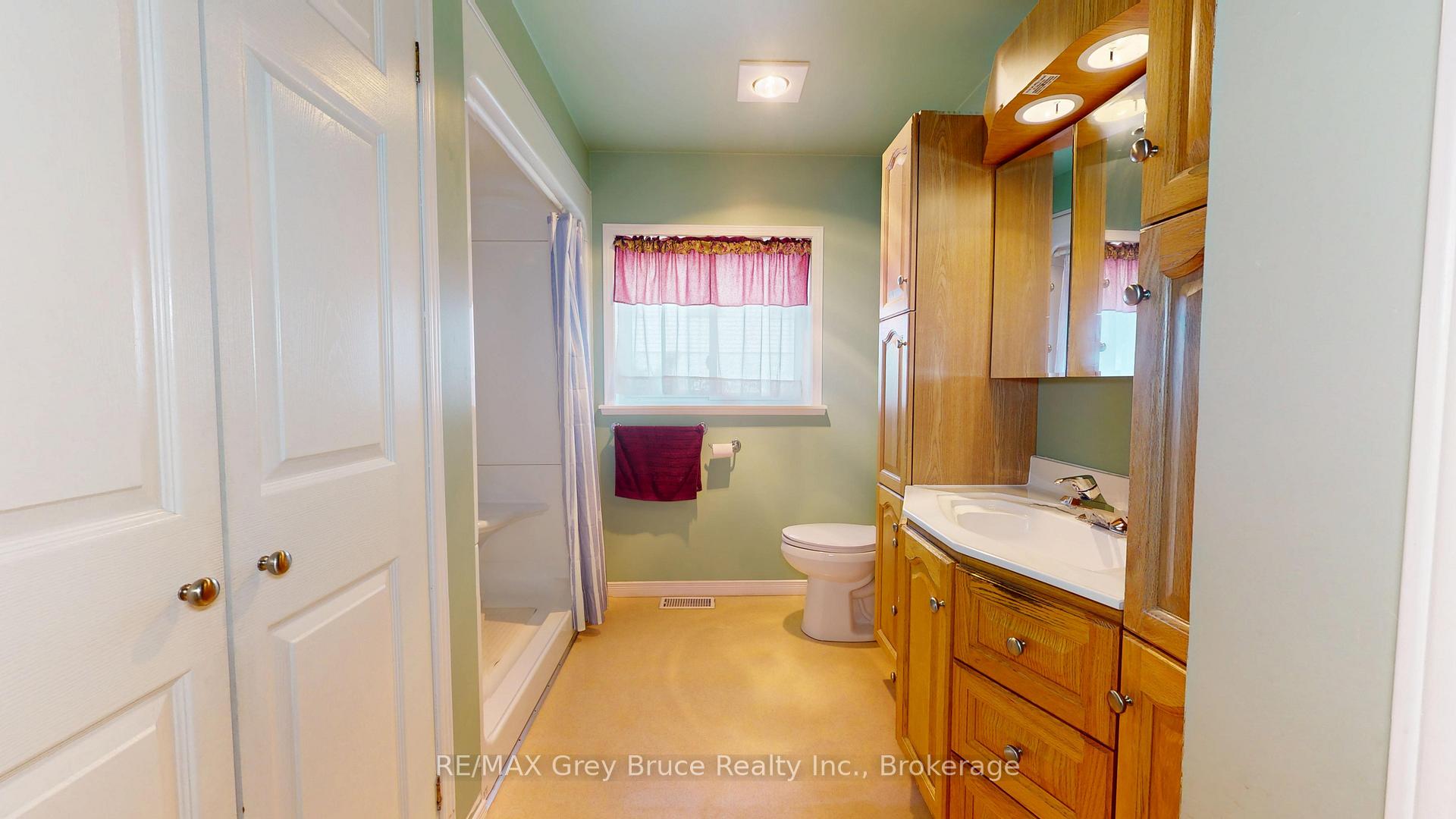 Photo 13 of 391 1st Avenue S, Arran-Elderslie — HOMEH