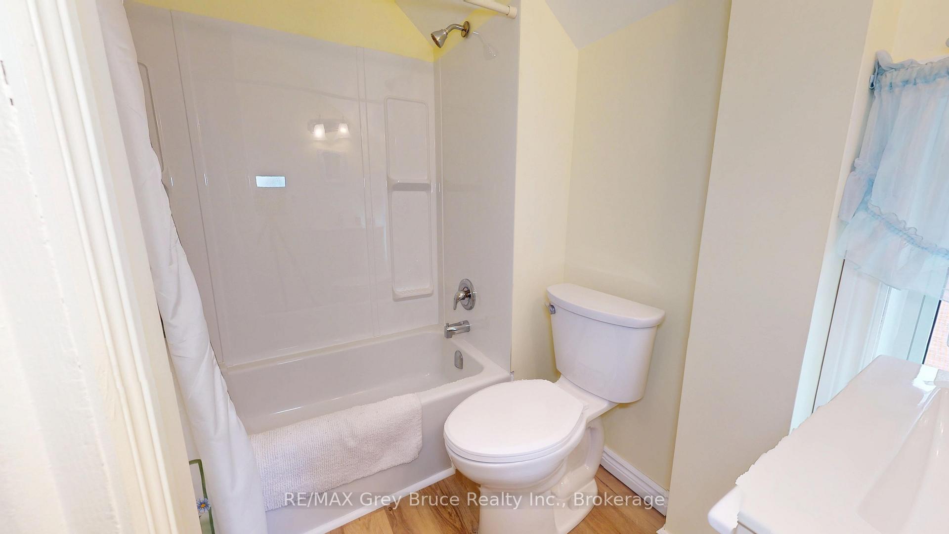 Photo 23 of 391 1st Avenue S, Arran-Elderslie — HOMEH