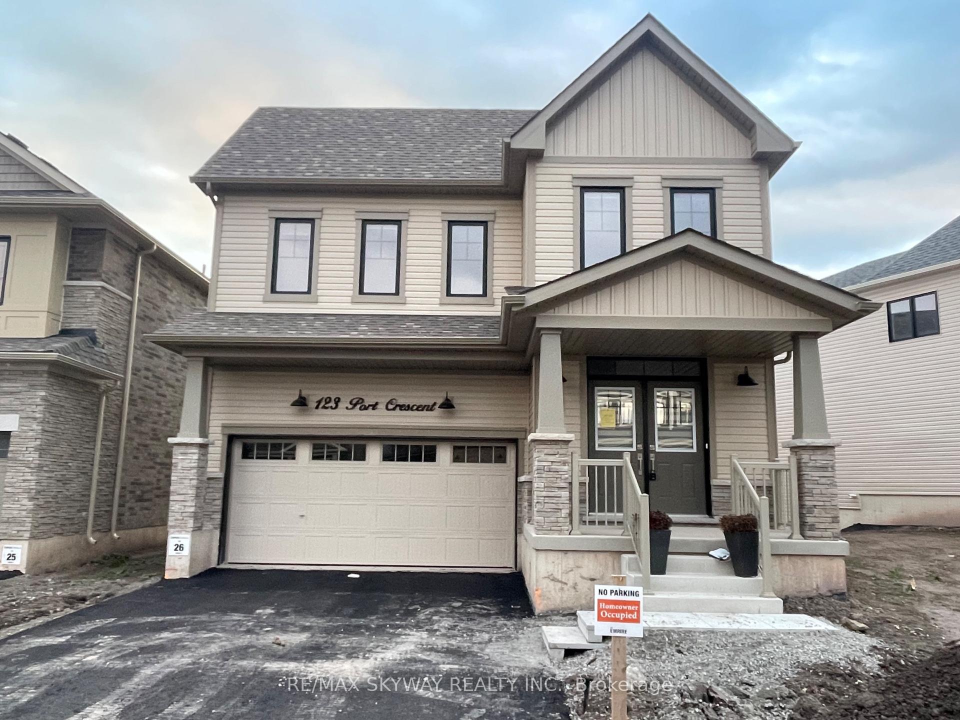Front of 123 Port Crescent