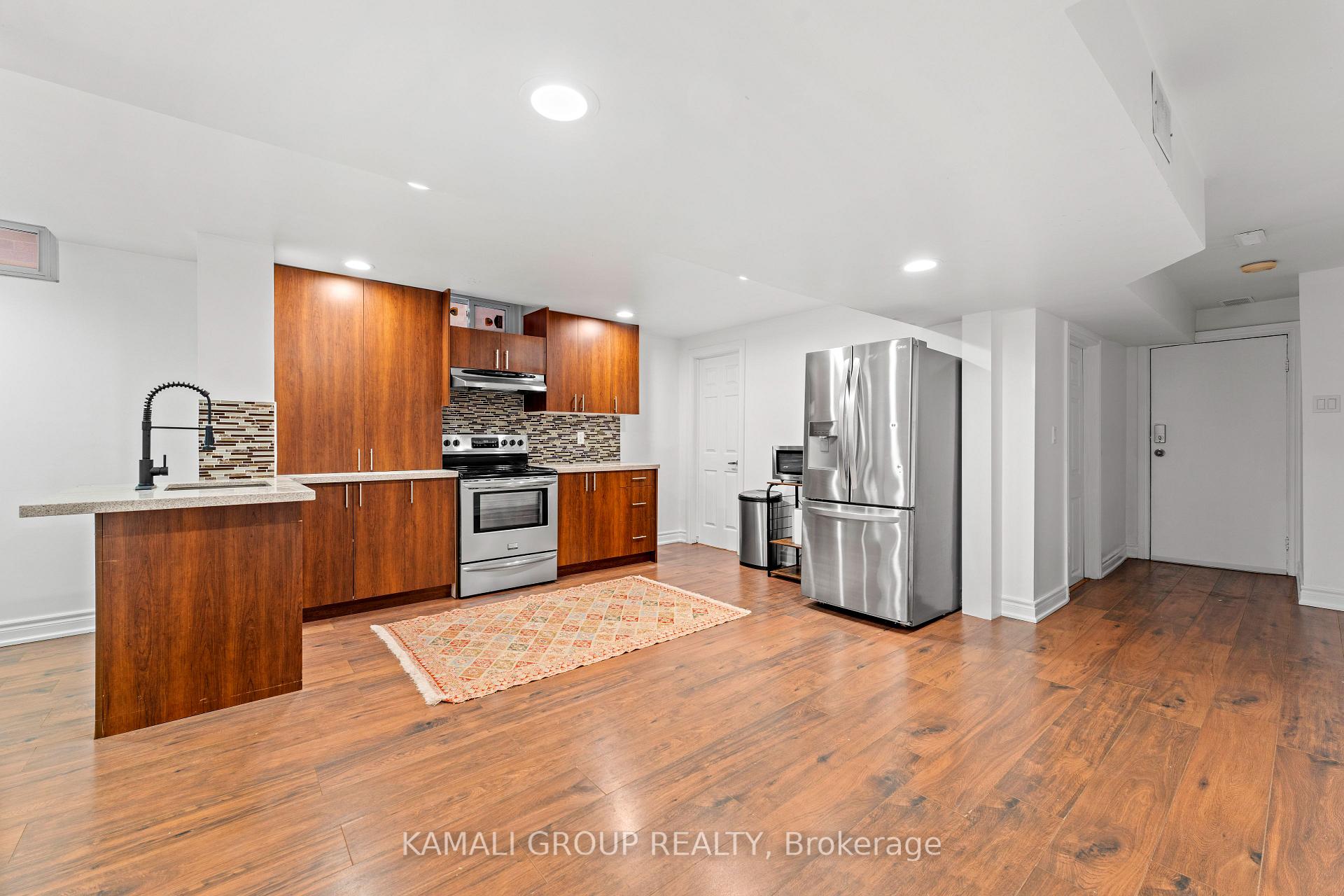 Photo 1 of Unit Bsmt, 166 Anthony Lane, Vaughan, Glen Shields — HOMEH