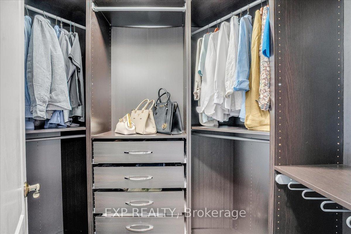 Photo 24 of 29 William Bowes Boulevard, Vaughan, Patterson — HOMEH