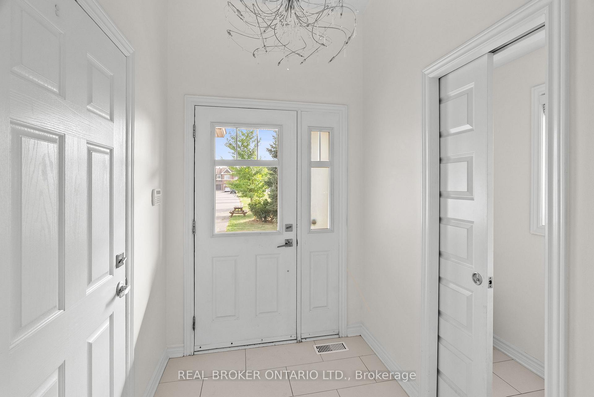 Photo 21 of 200 Garrity Crescent, Ottawa, Barrhaven - Strandherd — HOMEH