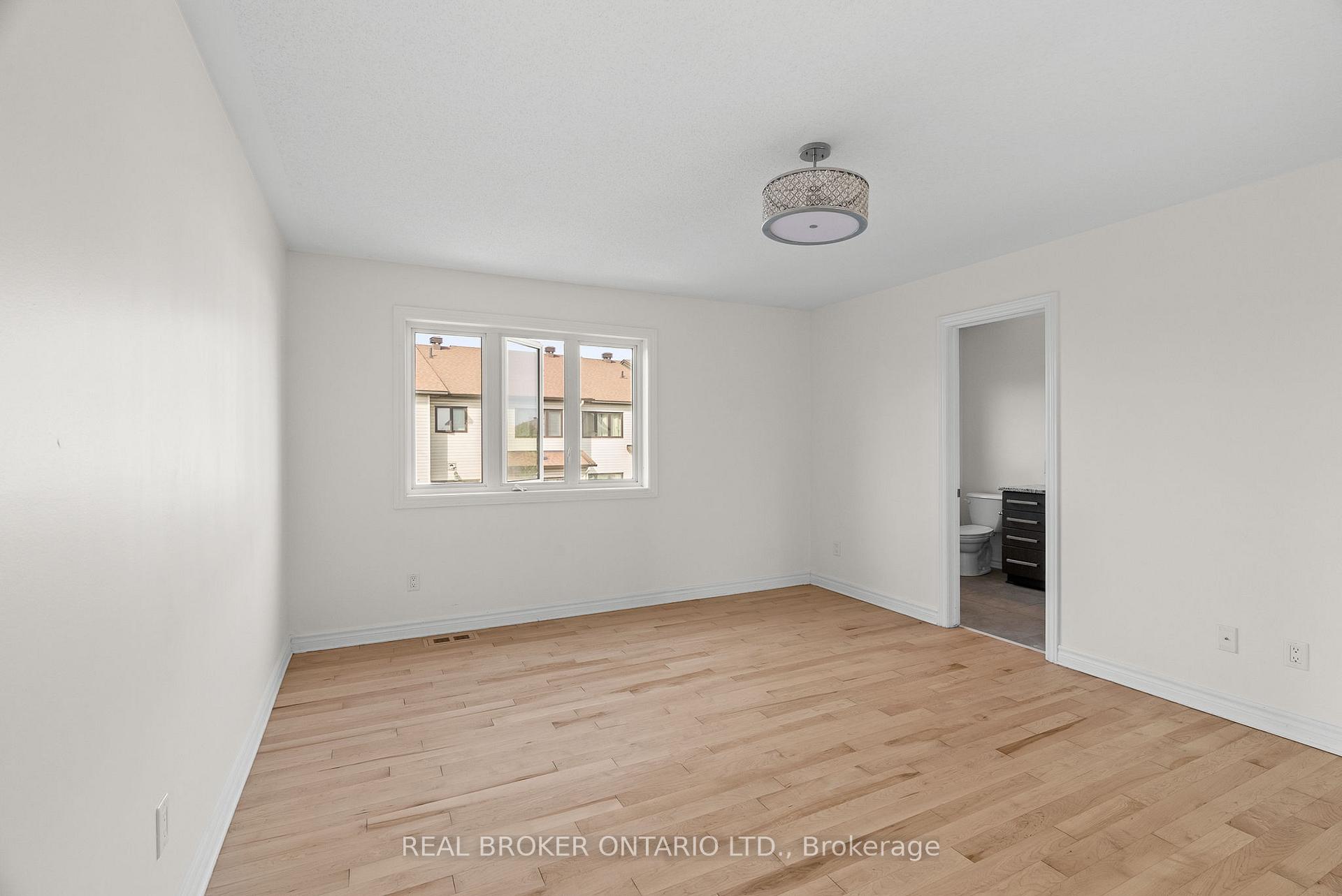Photo 28 of 200 Garrity Crescent, Ottawa, Barrhaven - Strandherd — HOMEH