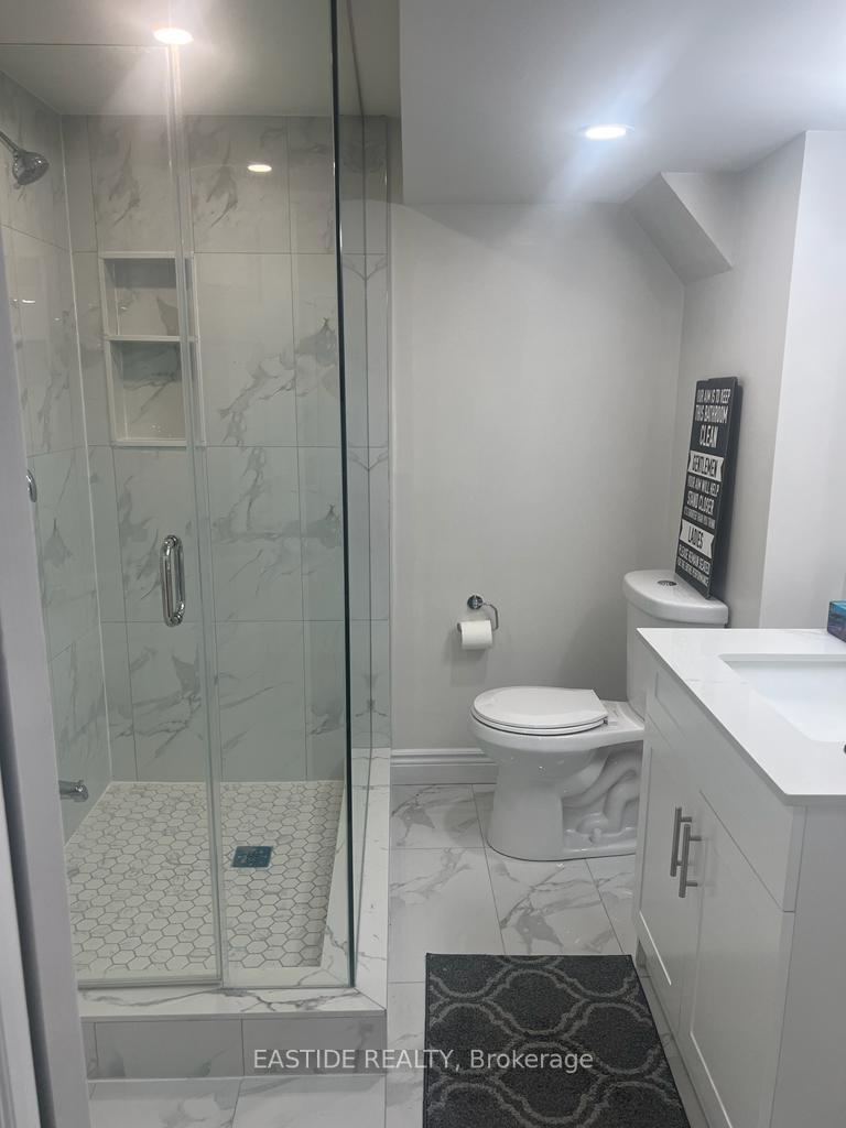 Photo 13 of 60 Siena Drive, Vaughan, Vellore Village — HOMEH