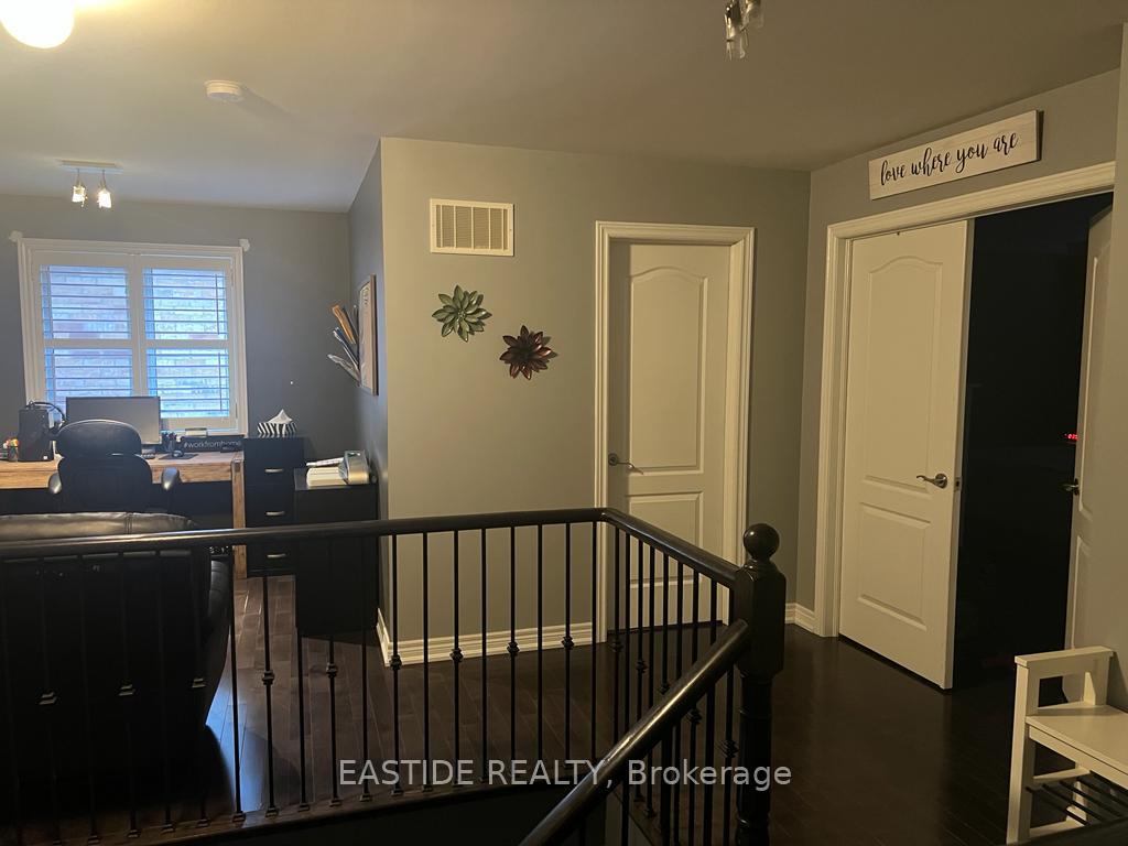 Photo 16 of 60 Siena Drive, Vaughan, Vellore Village — HOMEH