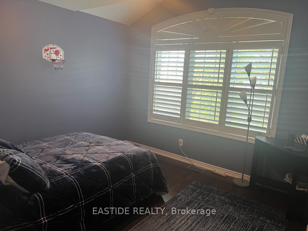 Photo 20 of 60 Siena Drive, Vaughan, Vellore Village — HOMEH