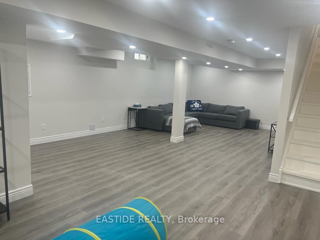 Photo 27 of 60 Siena Drive, Vaughan, Vellore Village — HOMEH