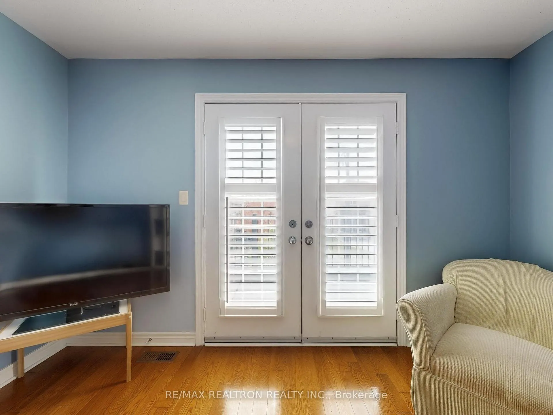 Photo 41 of 44 Rivermill Crescent, Vaughan, Patterson — HOMEH