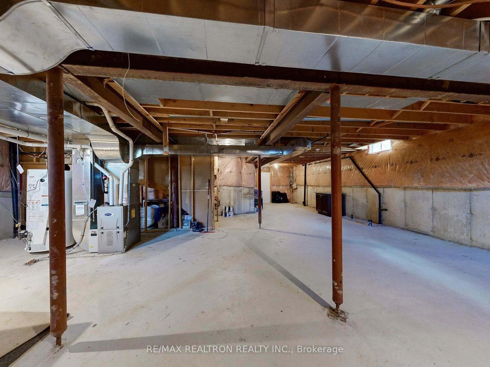 Photo 46 of 44 Rivermill Crescent, Vaughan, Patterson — HOMEH