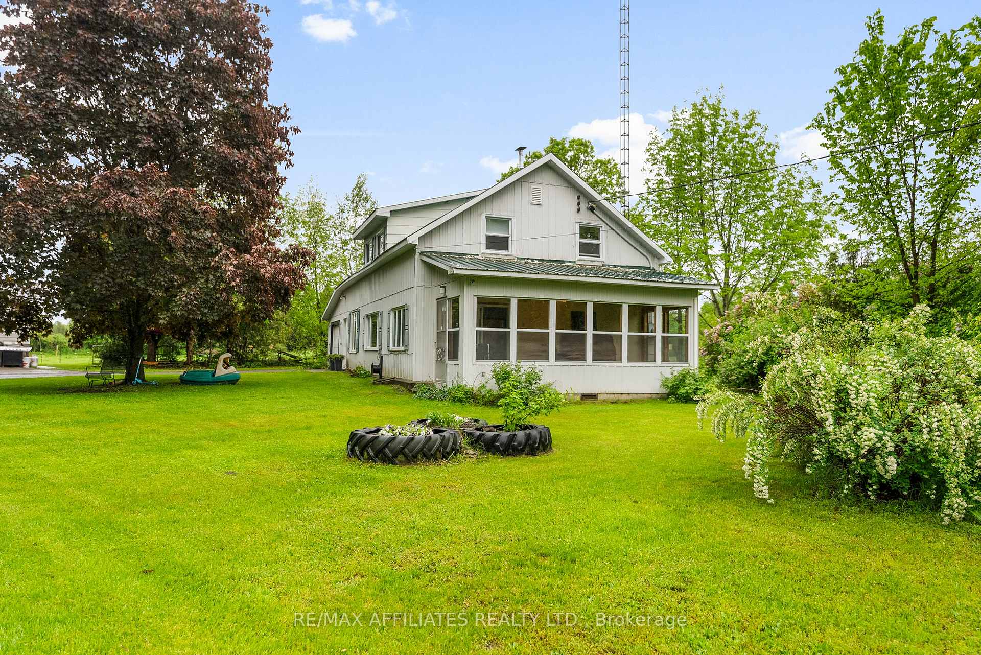 Photo 2 of 7459 County 21 Road, Augusta, Augusta Twp — HOMEH