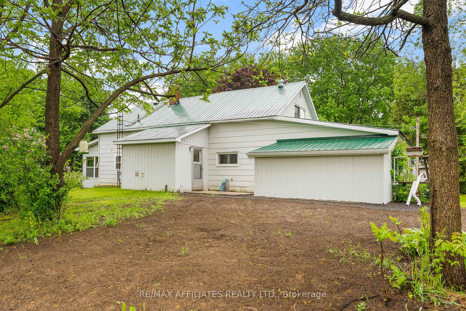 Photo 25 of 7459 County 21 Road, Augusta, Augusta Twp — HOMEH