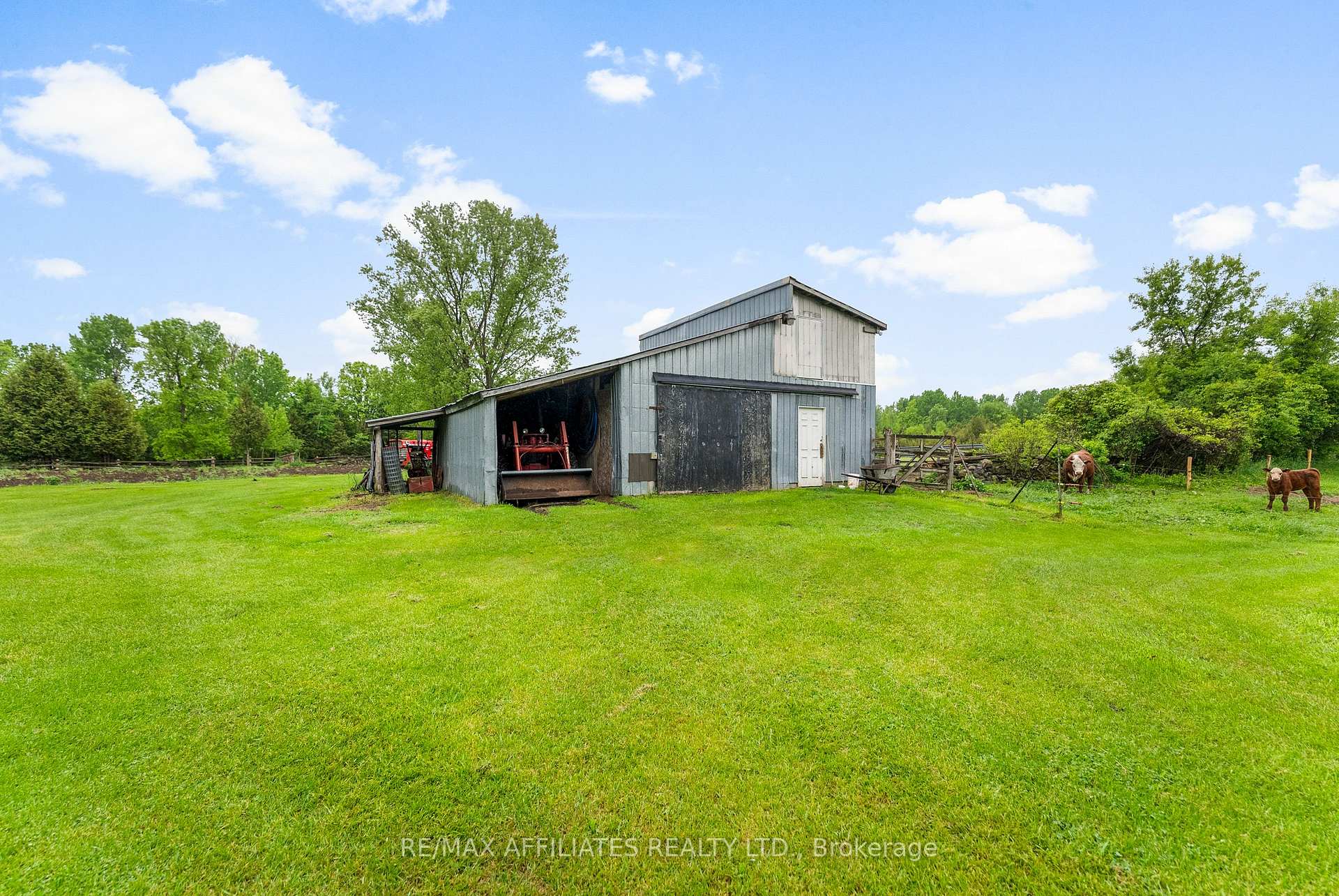 Photo 31 of 7459 County 21 Road, Augusta, Augusta Twp — HOMEH