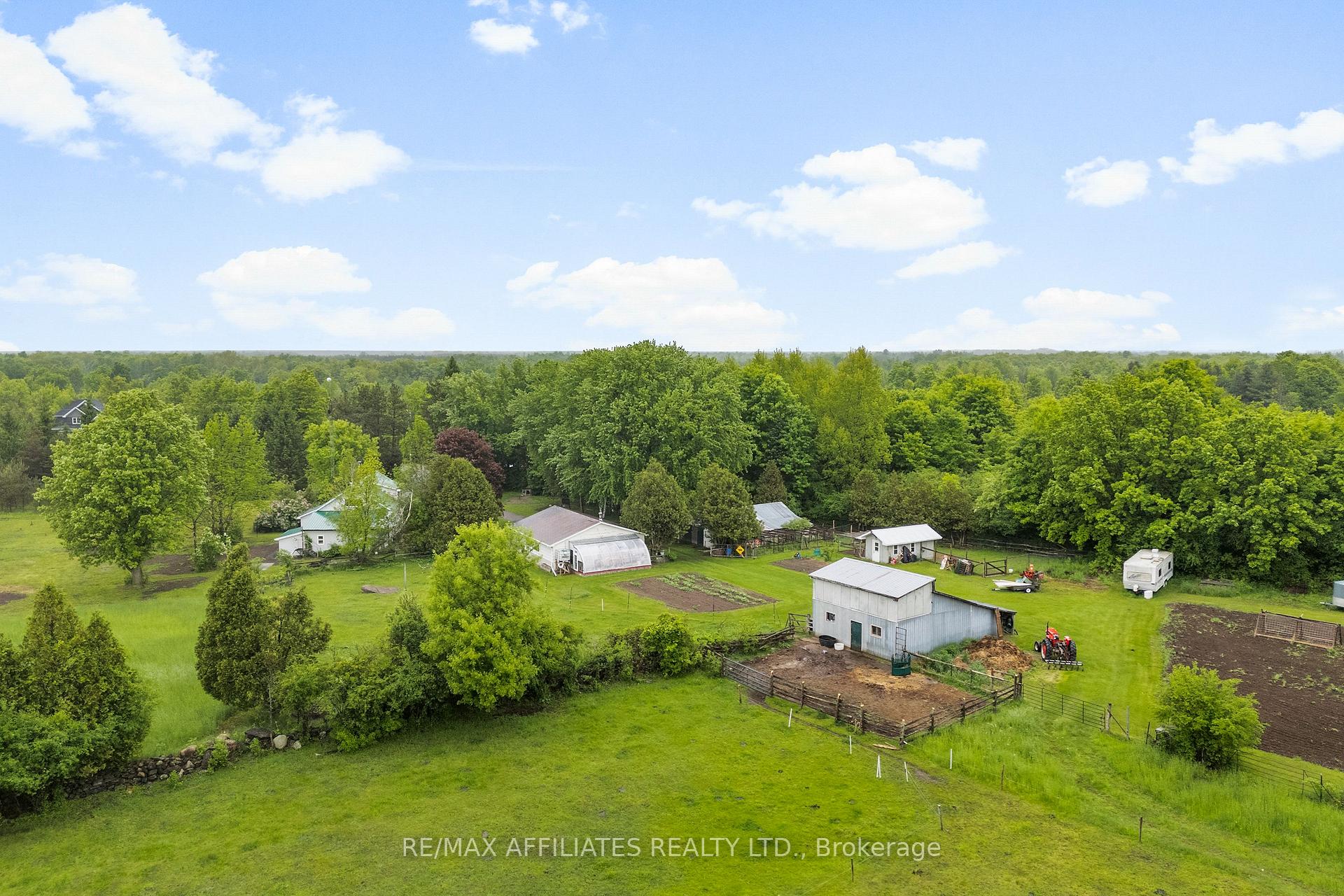Photo 35 of 7459 County 21 Road, Augusta, Augusta Twp — HOMEH