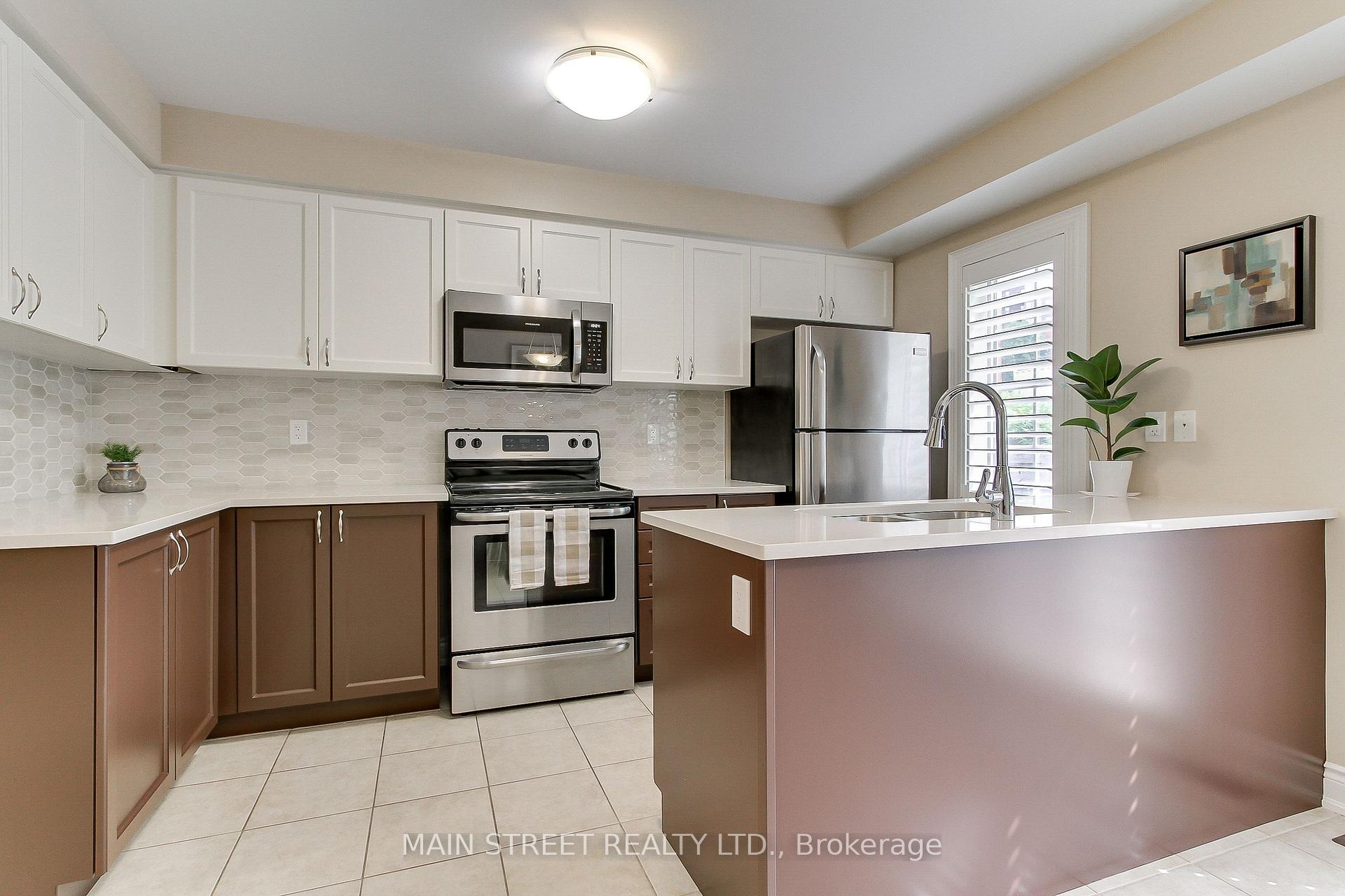 Photo 9 of 9 Magpie Way E, Whitby, Blue Grass Meadows — HOMEH