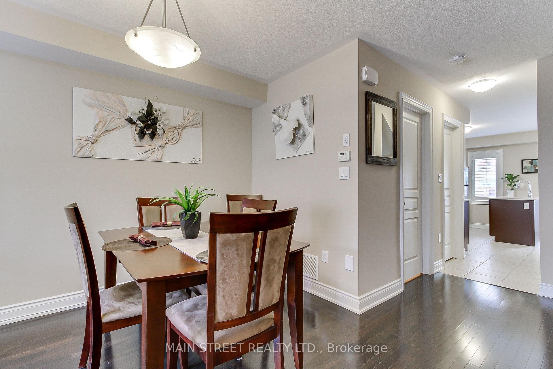 Photo 15 of 9 Magpie Way E, Whitby, Blue Grass Meadows — HOMEH