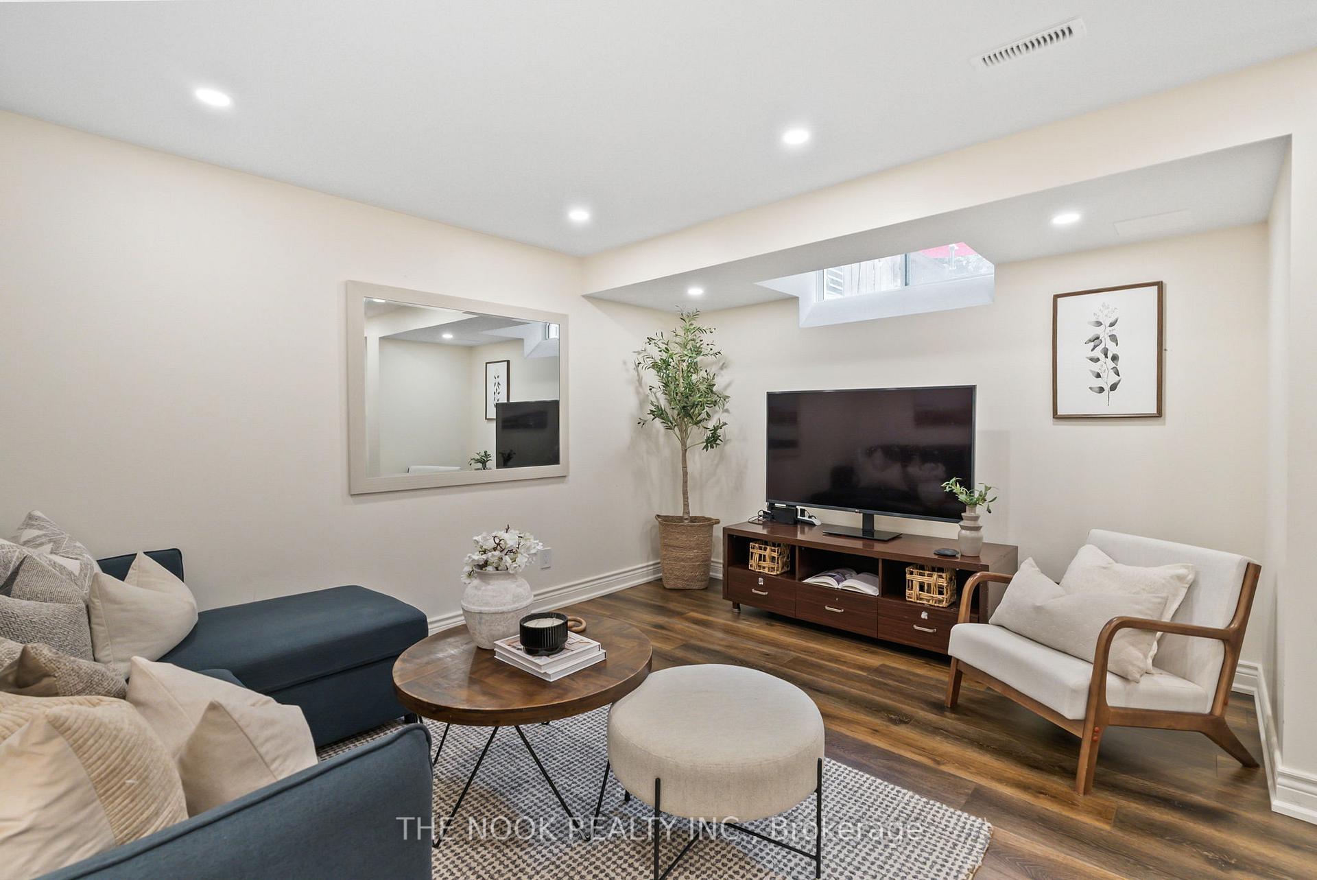Photo 32 of 10 Edison Way, Whitby, Taunton North — HOMEH