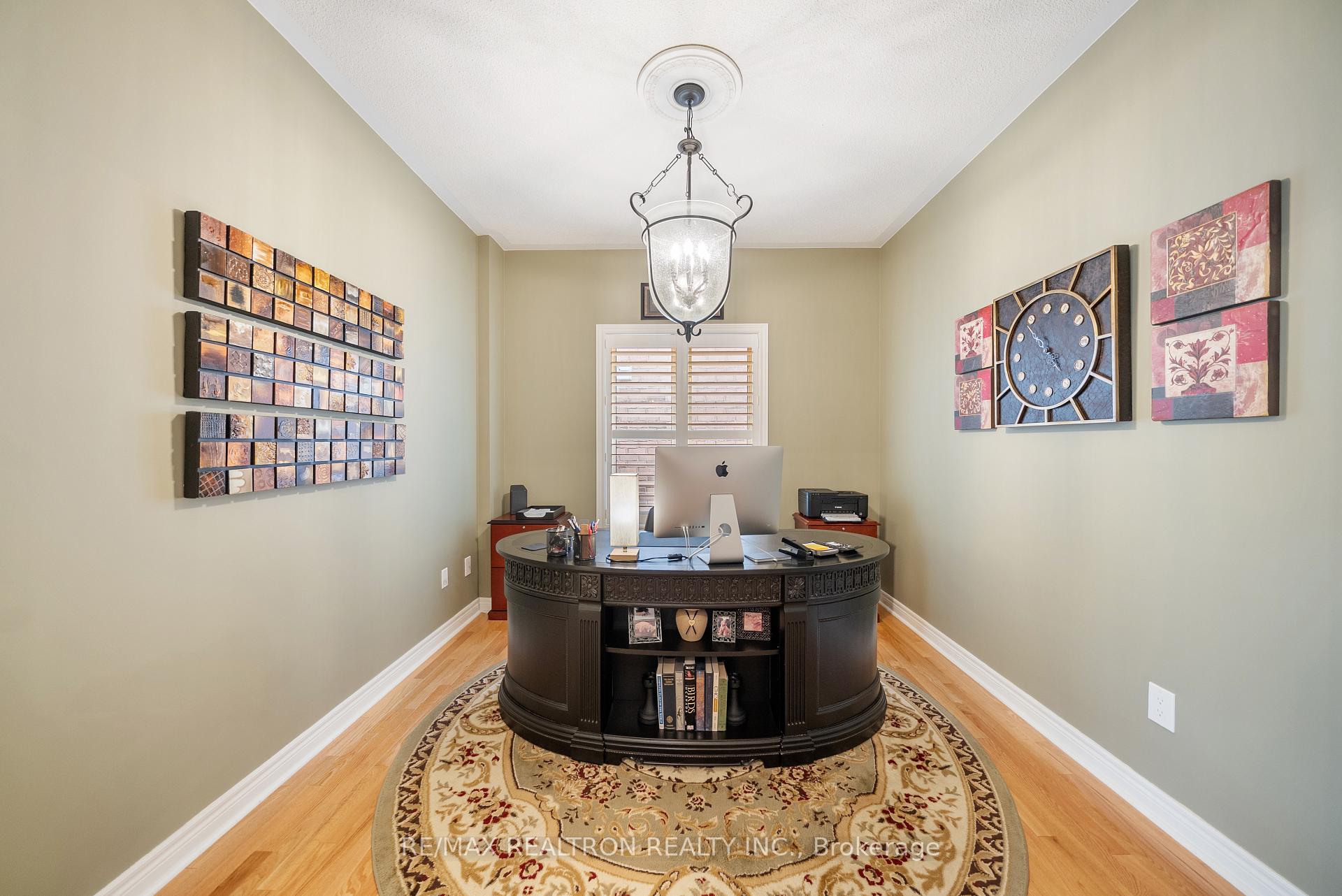 Photo 19 of 93 Timna Crescent, Vaughan, Patterson — HOMEH
