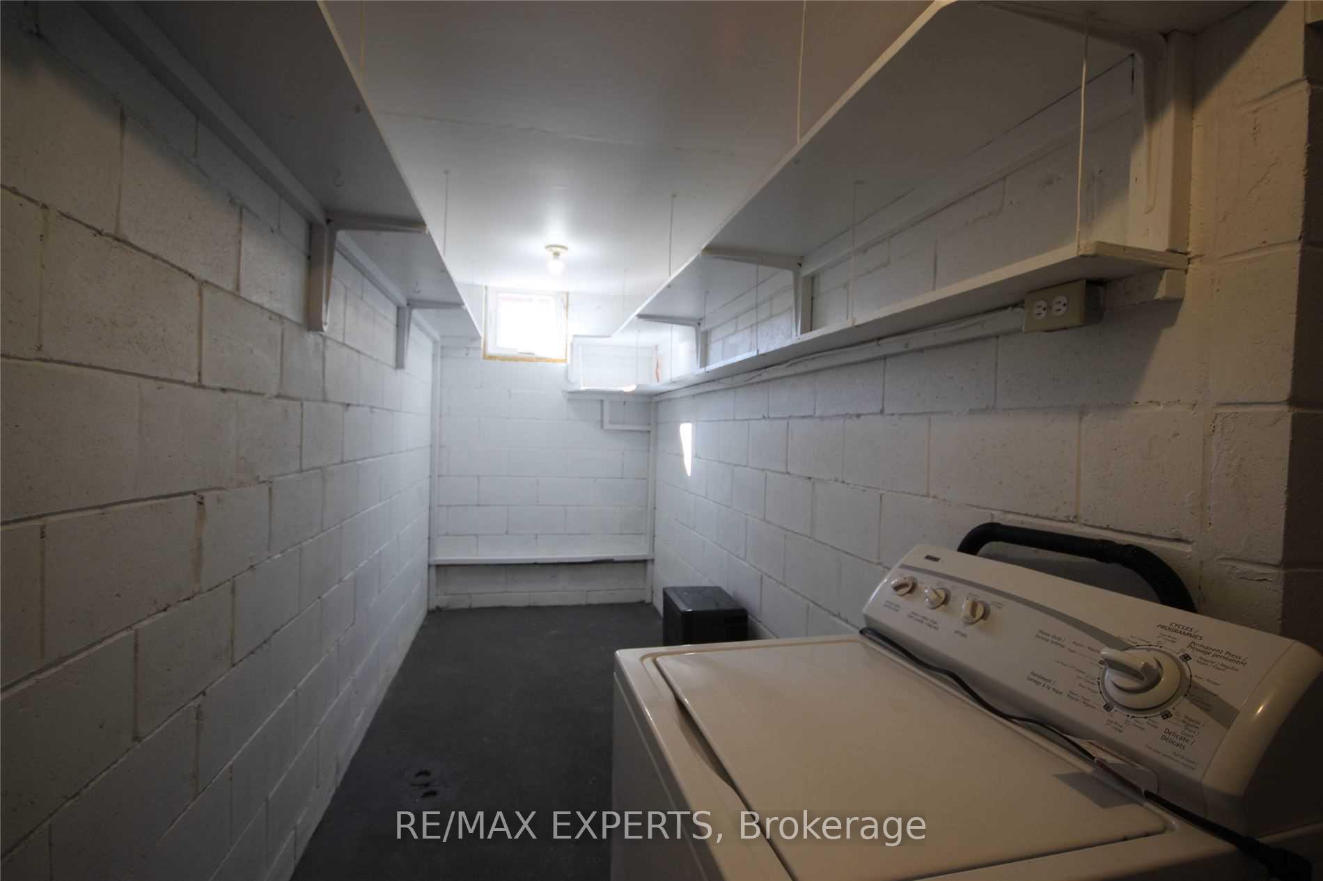 Photo 12 of 178 Helen Street, Vaughan, East Woodbridge — HOMEH