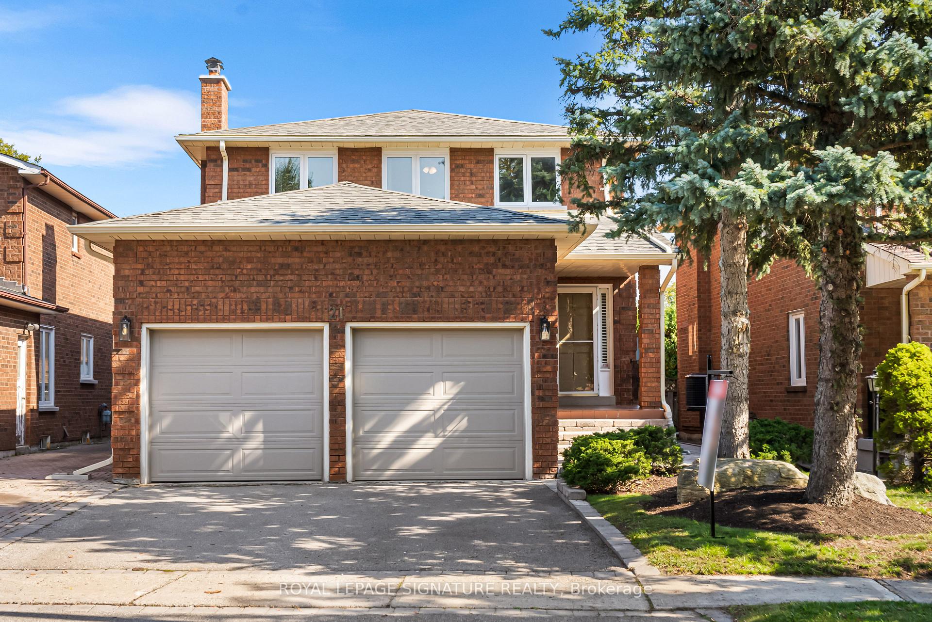 Photo 2 of 21 Sonny Street, Vaughan, Maple — HOMEH